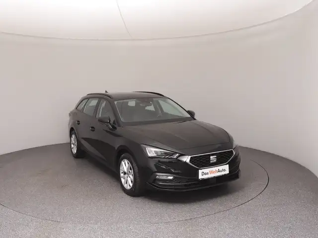 Seat Leon Leon view 2