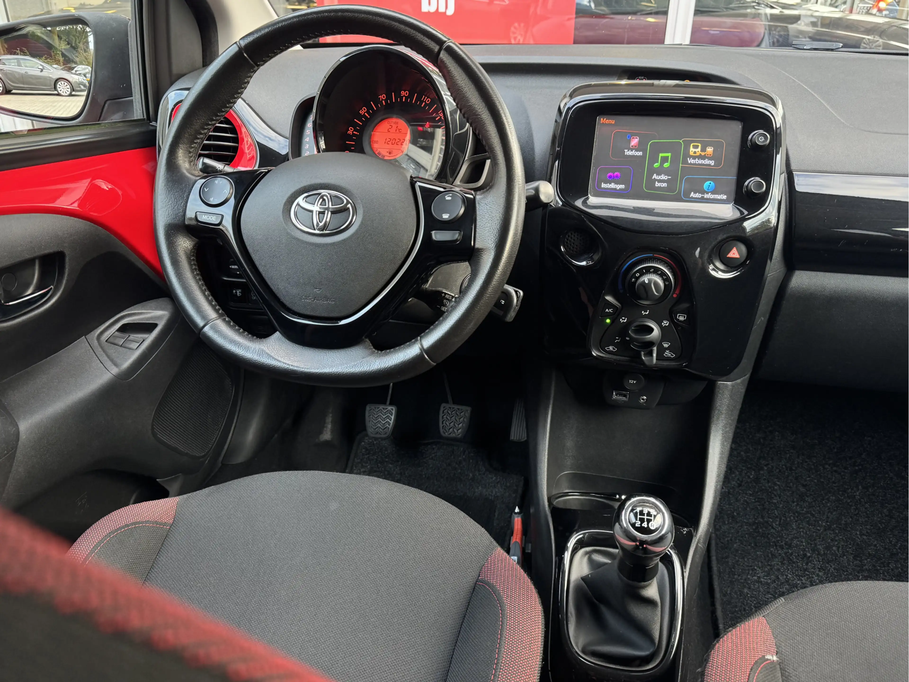Toyota Aygo 1.0 VVT-I X-CITE | NL-AUTO! | DEALER OH | AIRCO! — photo 12