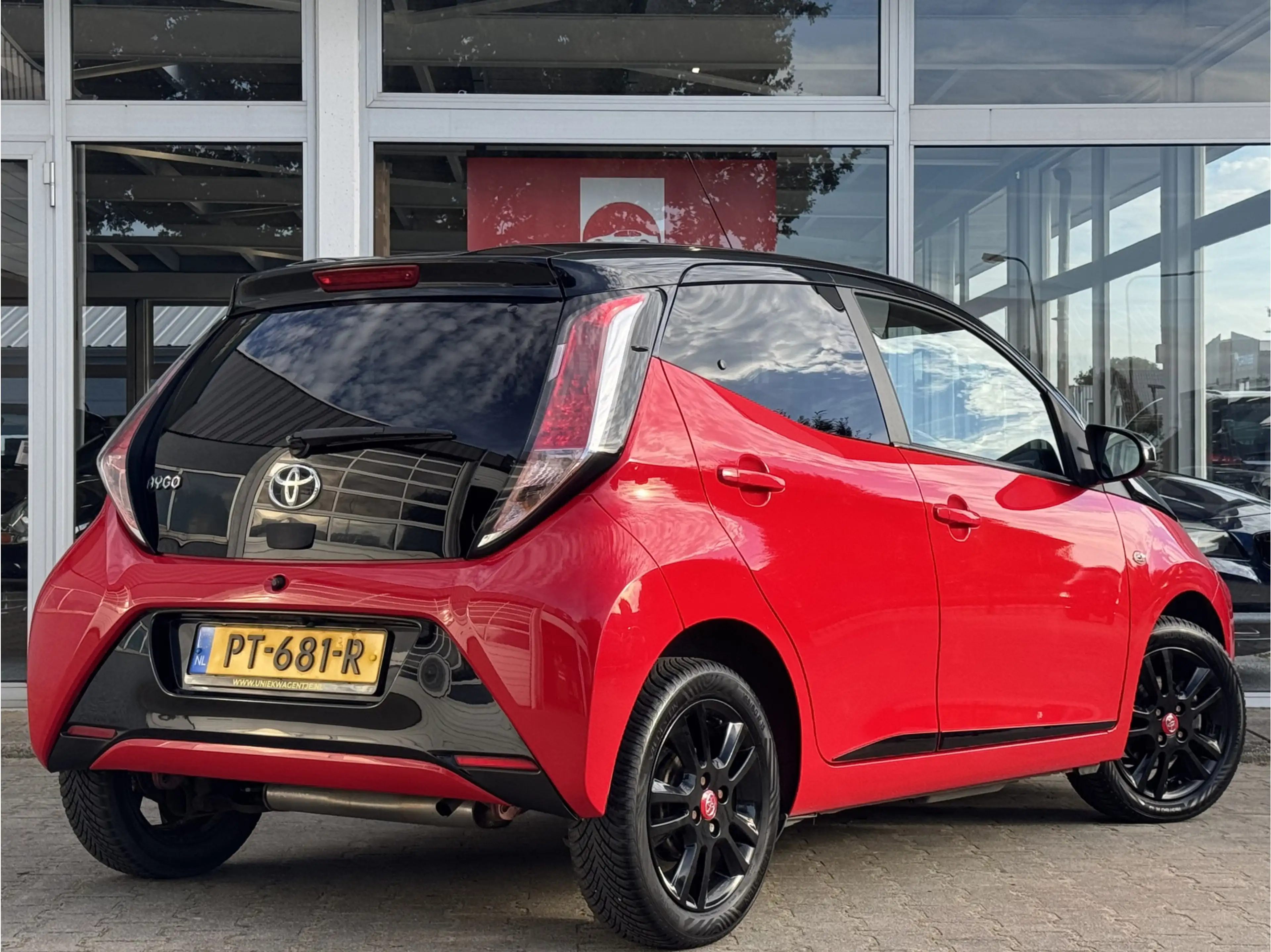 Toyota Aygo 1.0 VVT-I X-CITE | NL-AUTO! | DEALER OH | AIRCO! — photo 5