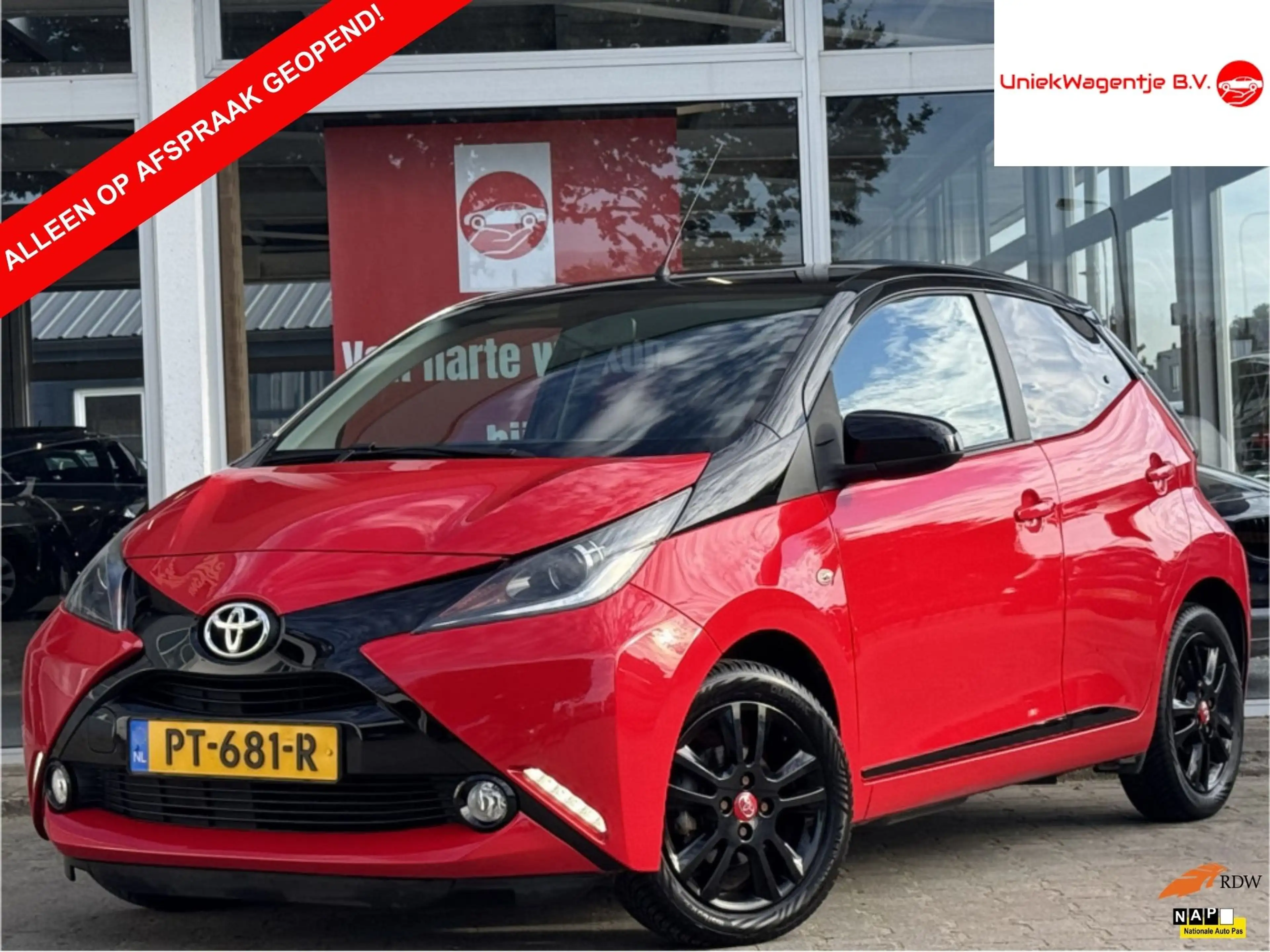 Toyota Aygo 1.0 VVT-I X-CITE | NL-AUTO! | DEALER OH | AIRCO!