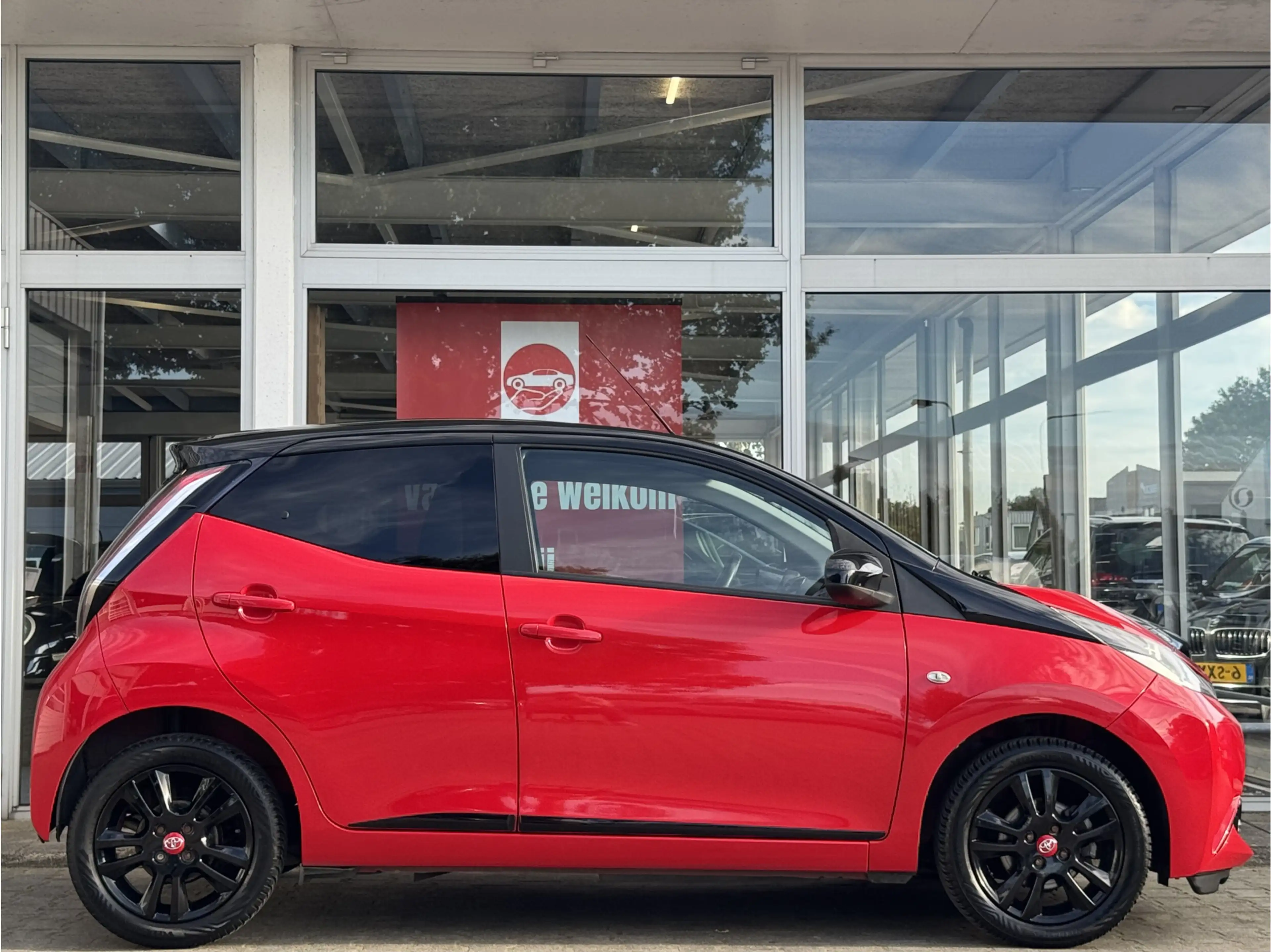 Toyota Aygo 1.0 VVT-I X-CITE | NL-AUTO! | DEALER OH | AIRCO! — photo 7