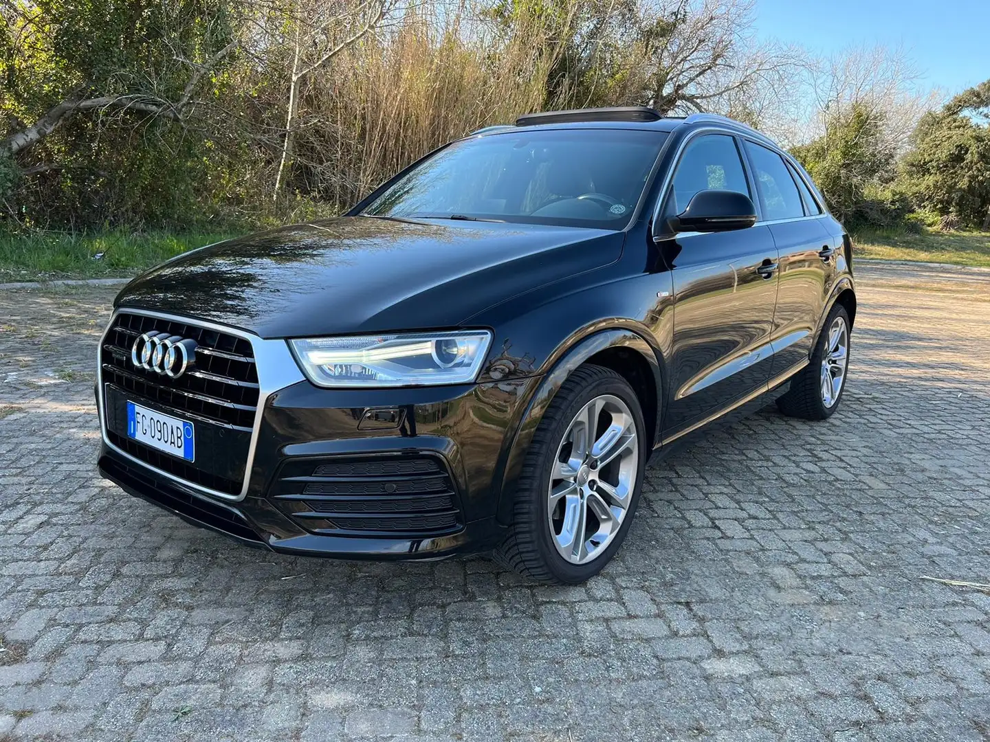 Audi Q3 Q3 2.0 tdi Design 4Edition quattro 150cv s-tronic Nero - 2