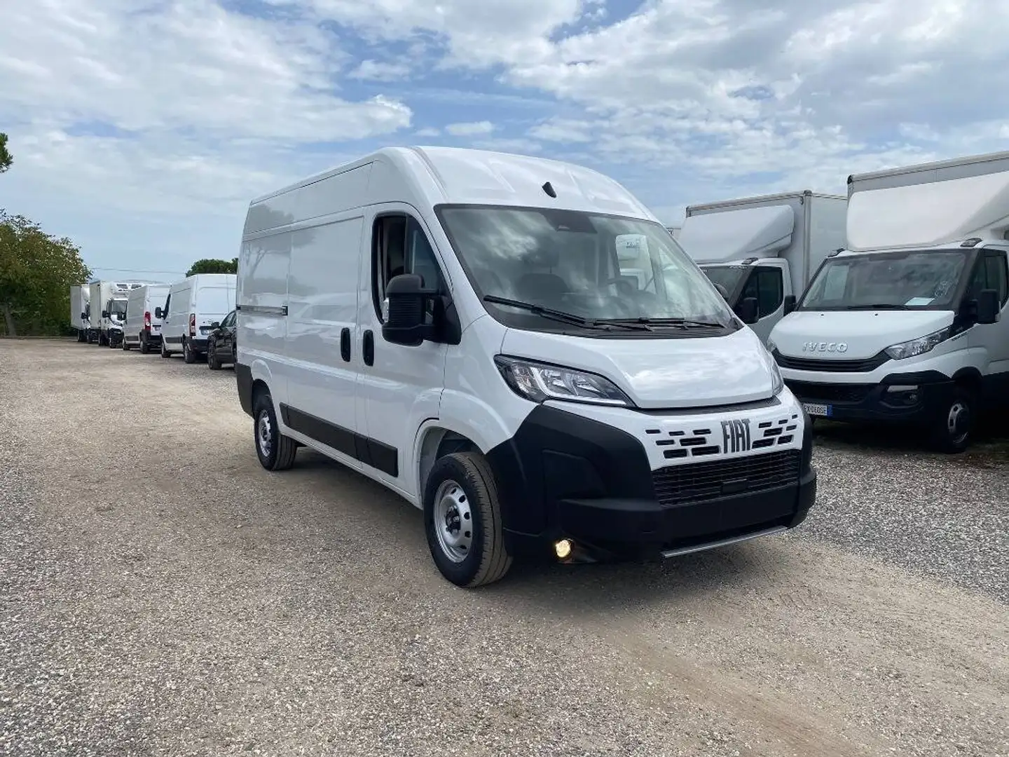 Fiat Ducato 33 MH2 2.2 mjt3 140c Wit - 2