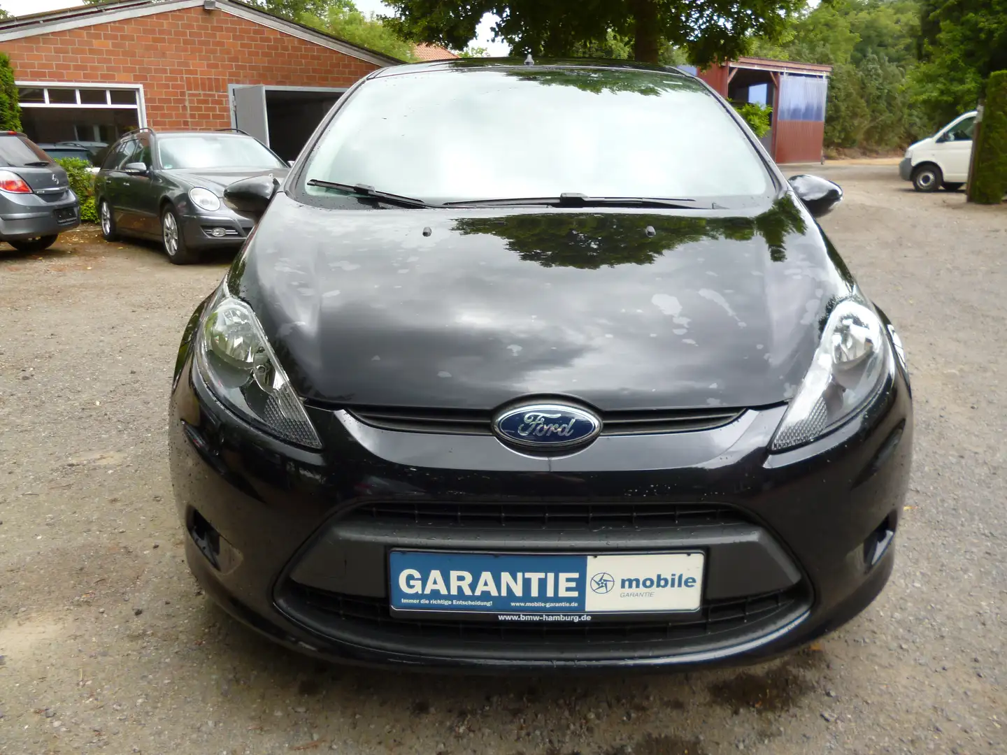 Ford Fiesta Trend ; Klima ; 4türig ; 87TKM ; Schwarz - 2