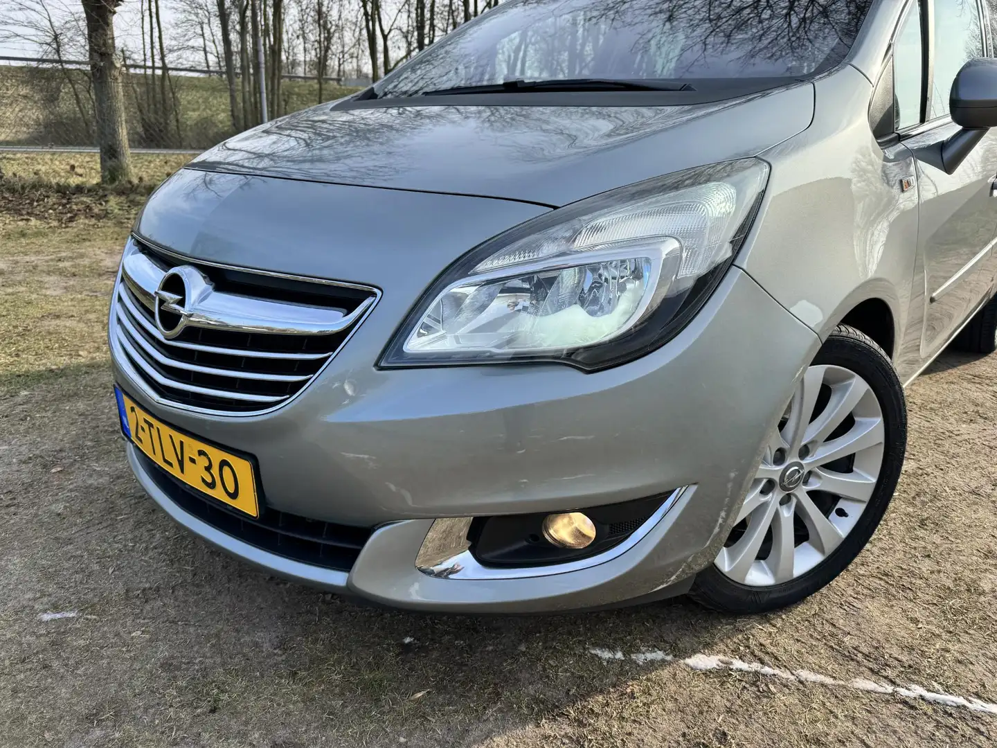 Opel Meriva 1.4 Turbo Cosmo Automaat | LEDER | WINTERPACK | CO Gris - 2