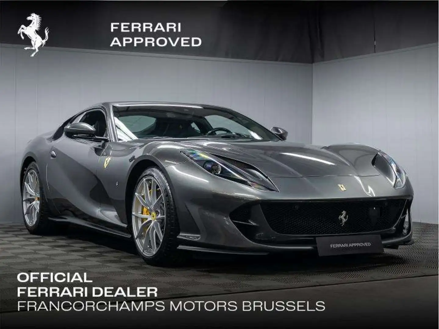 Ferrari 812 SuperFast Gris - 1