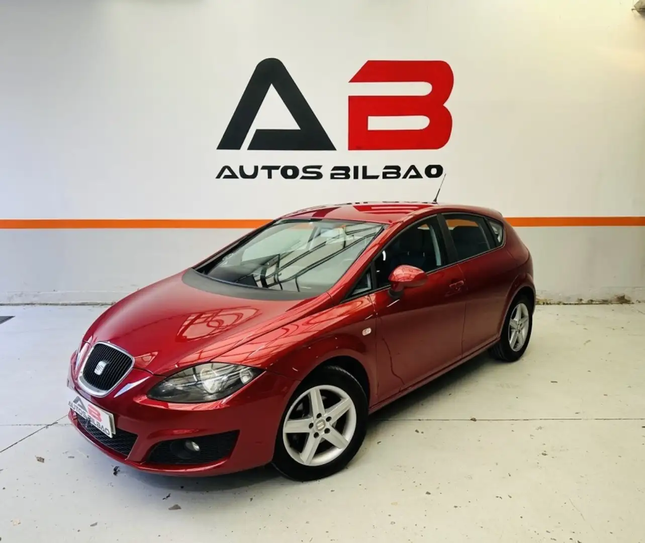 SEAT Leon 1.9TDI Reference Ecomotive DPF Rojo - 1