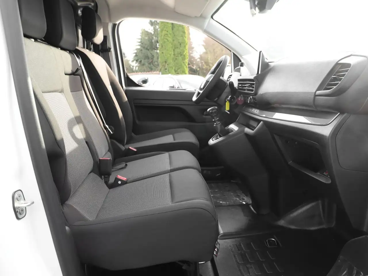 Toyota Proace Meister 1,5 D-4D L1 NAVI PDC RFK BT, миниатюра 5