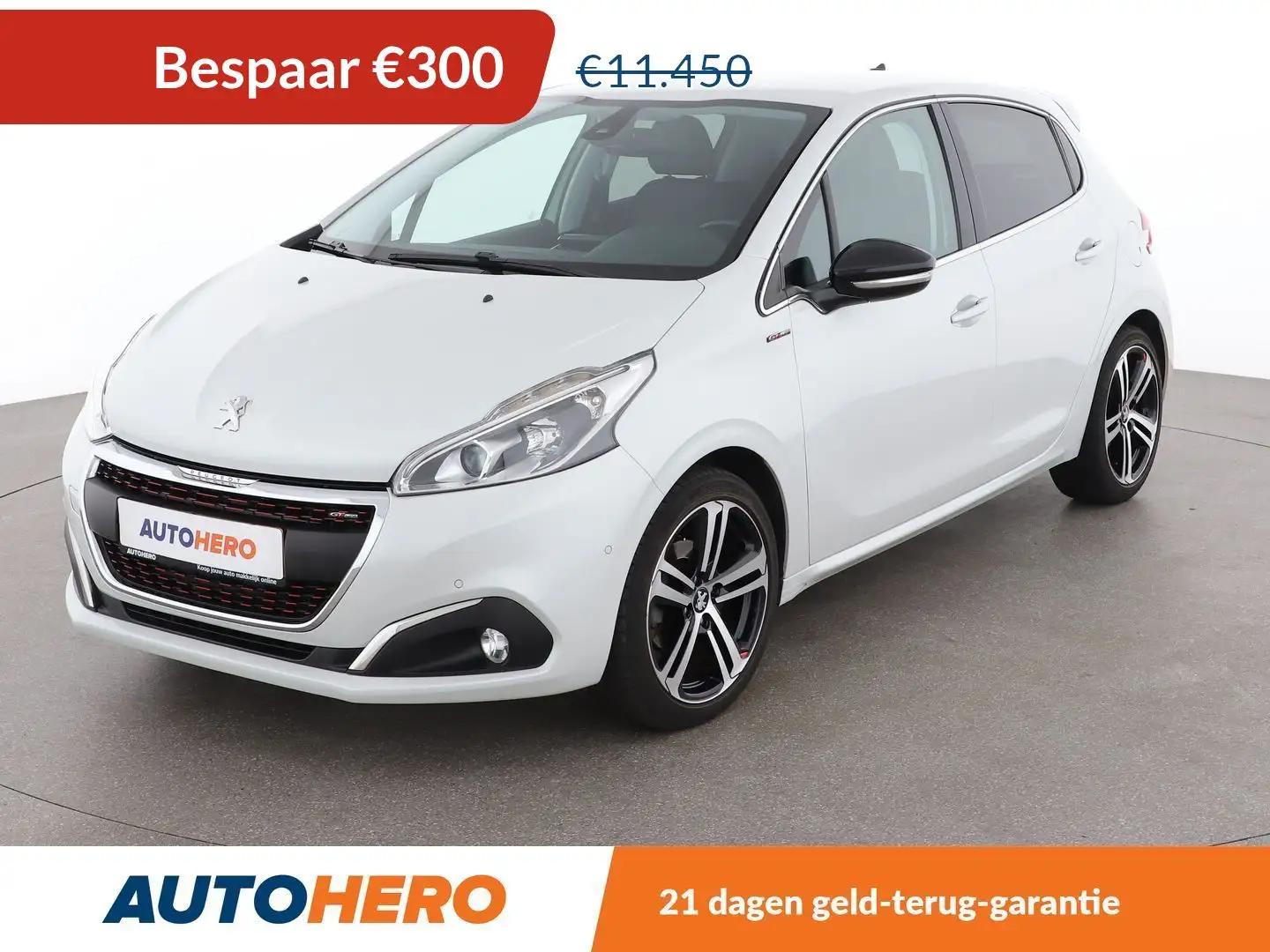 Peugeot 208 1.2 PureTech Allure Wit - 1