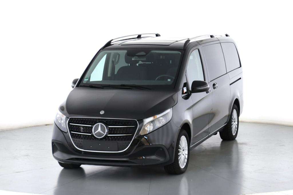 Mercedes-Benz V 220