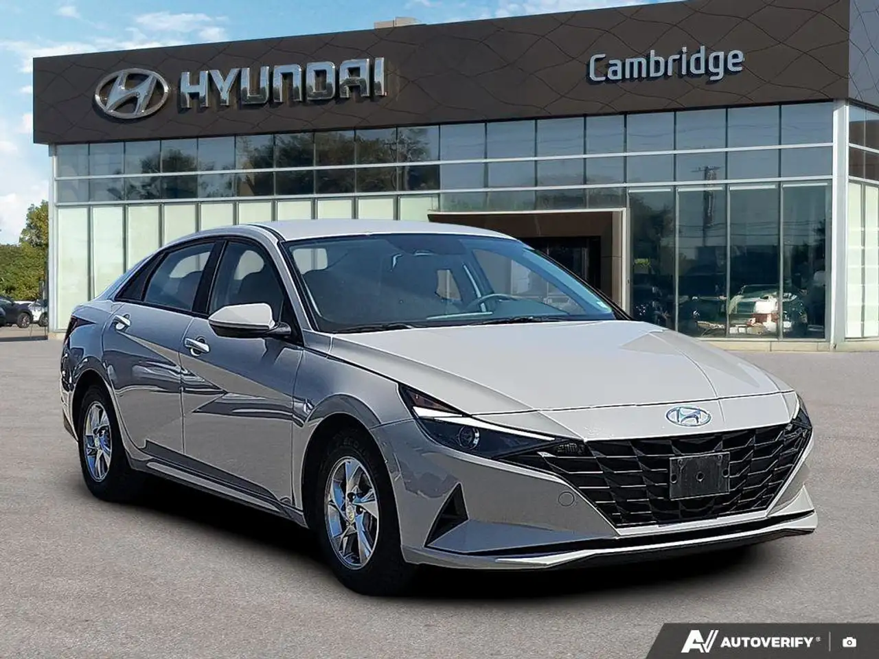 Hyundai ELANTRA снимка Hyundai ELANTRA
