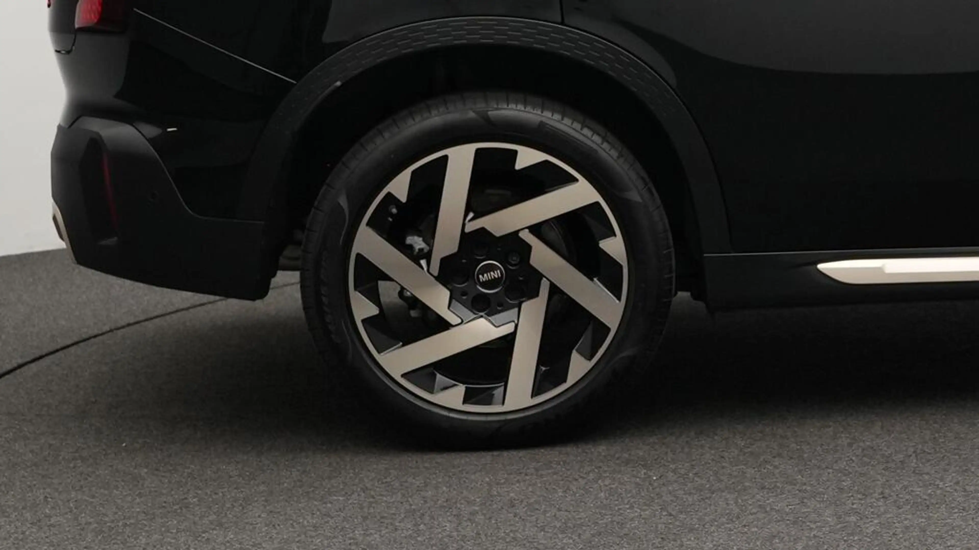 MINI Countryman S All4 Favoured Trim — photo 10