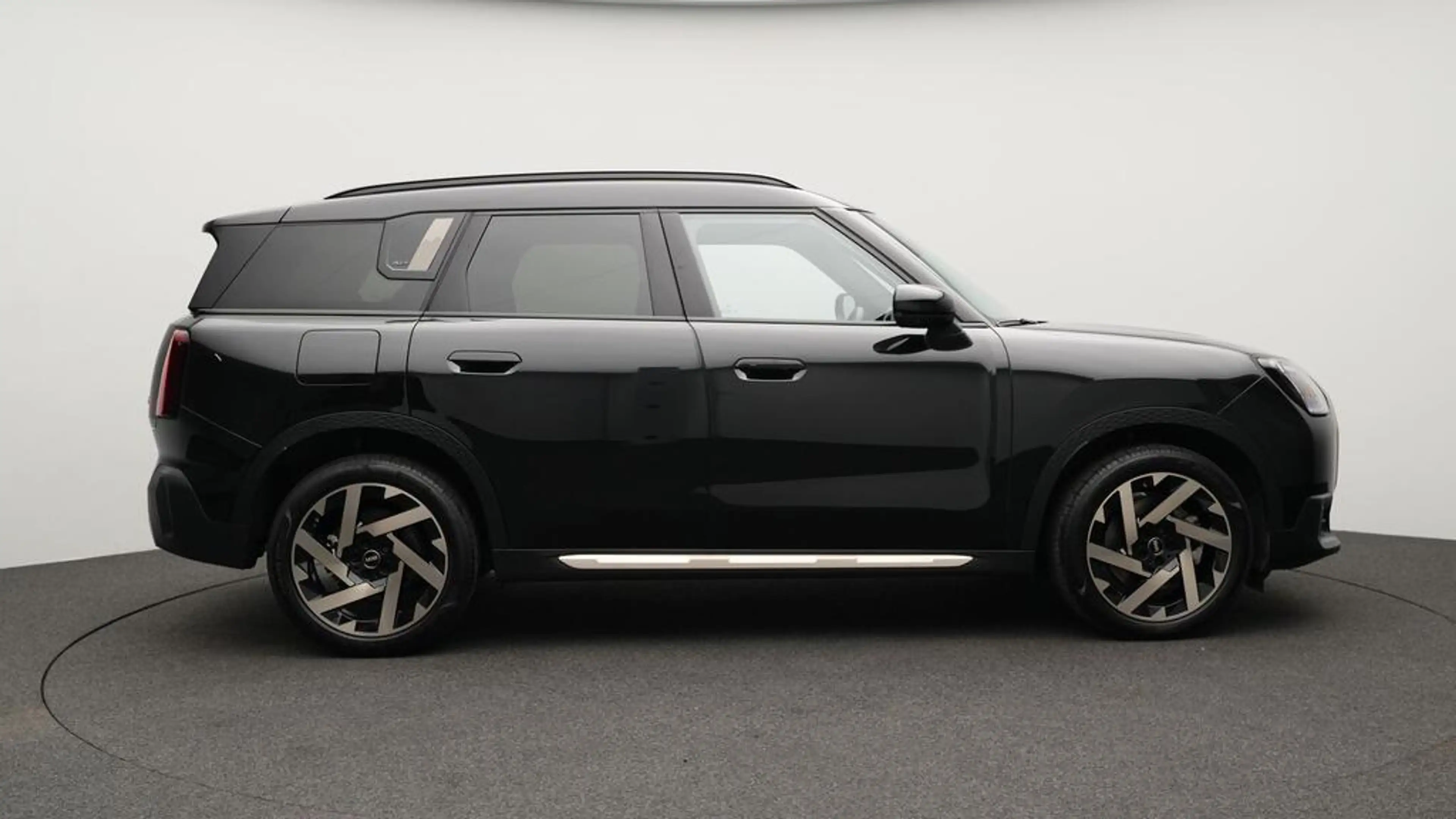 MINI Countryman S All4 Favoured Trim — photo 3