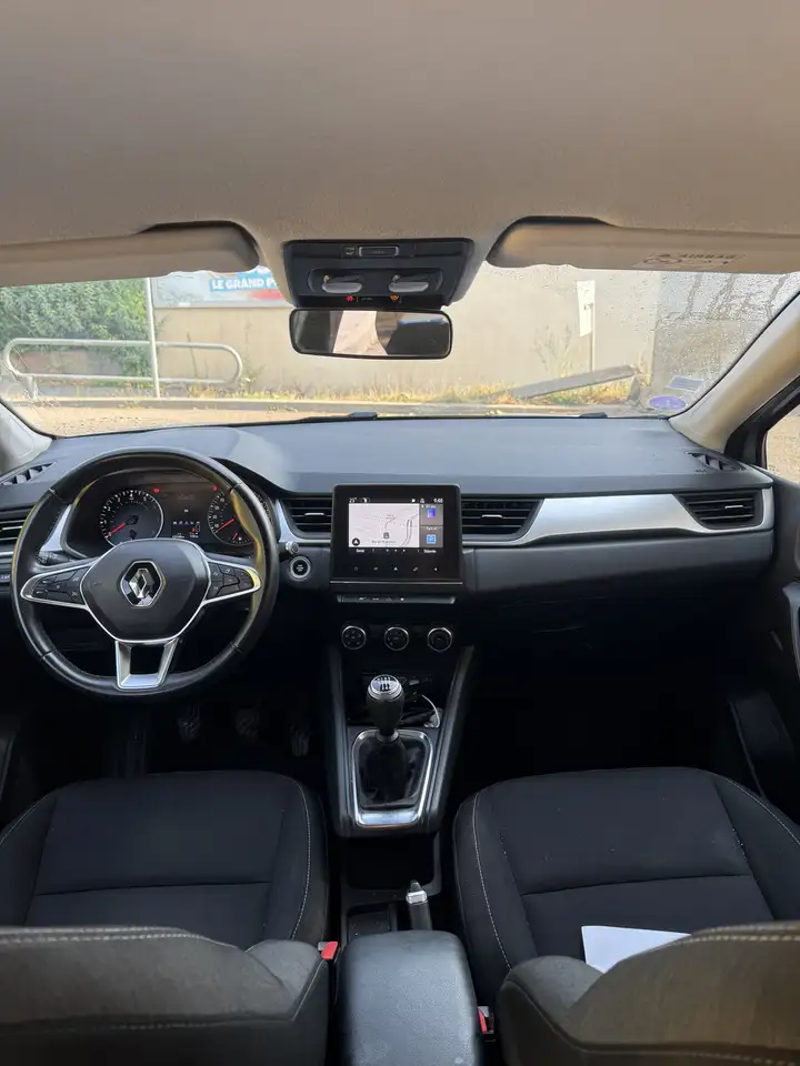 Renault Captur — photo 3