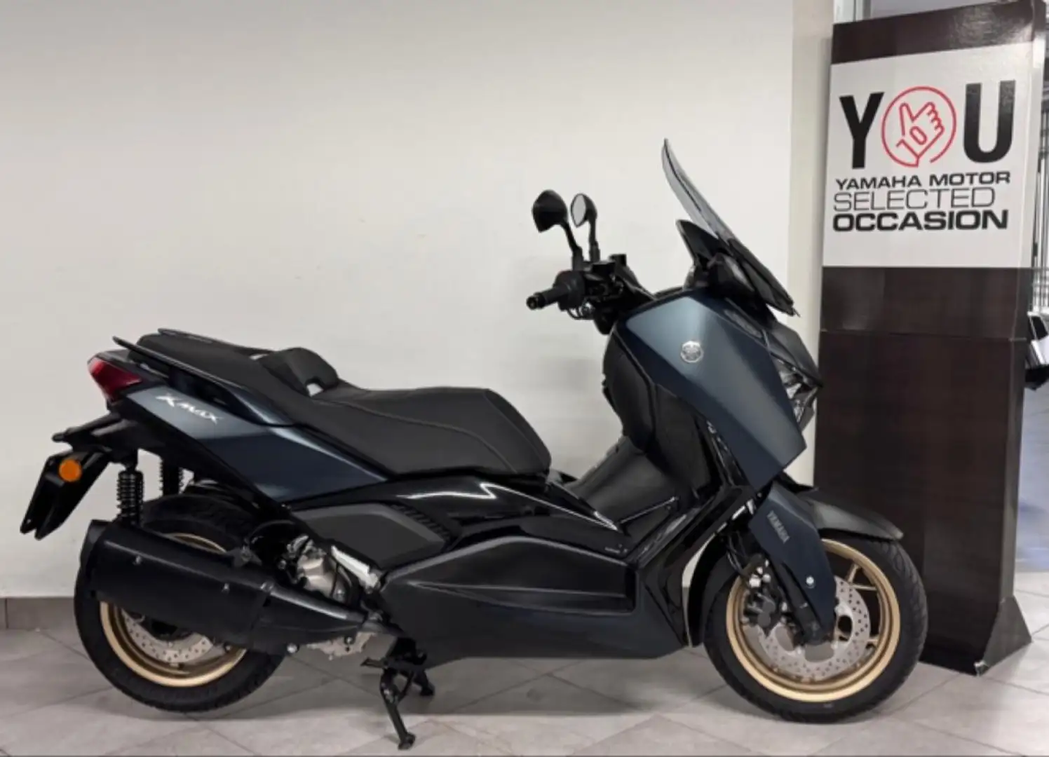 Yamaha X-Max 300 Scooter Grigio - 1