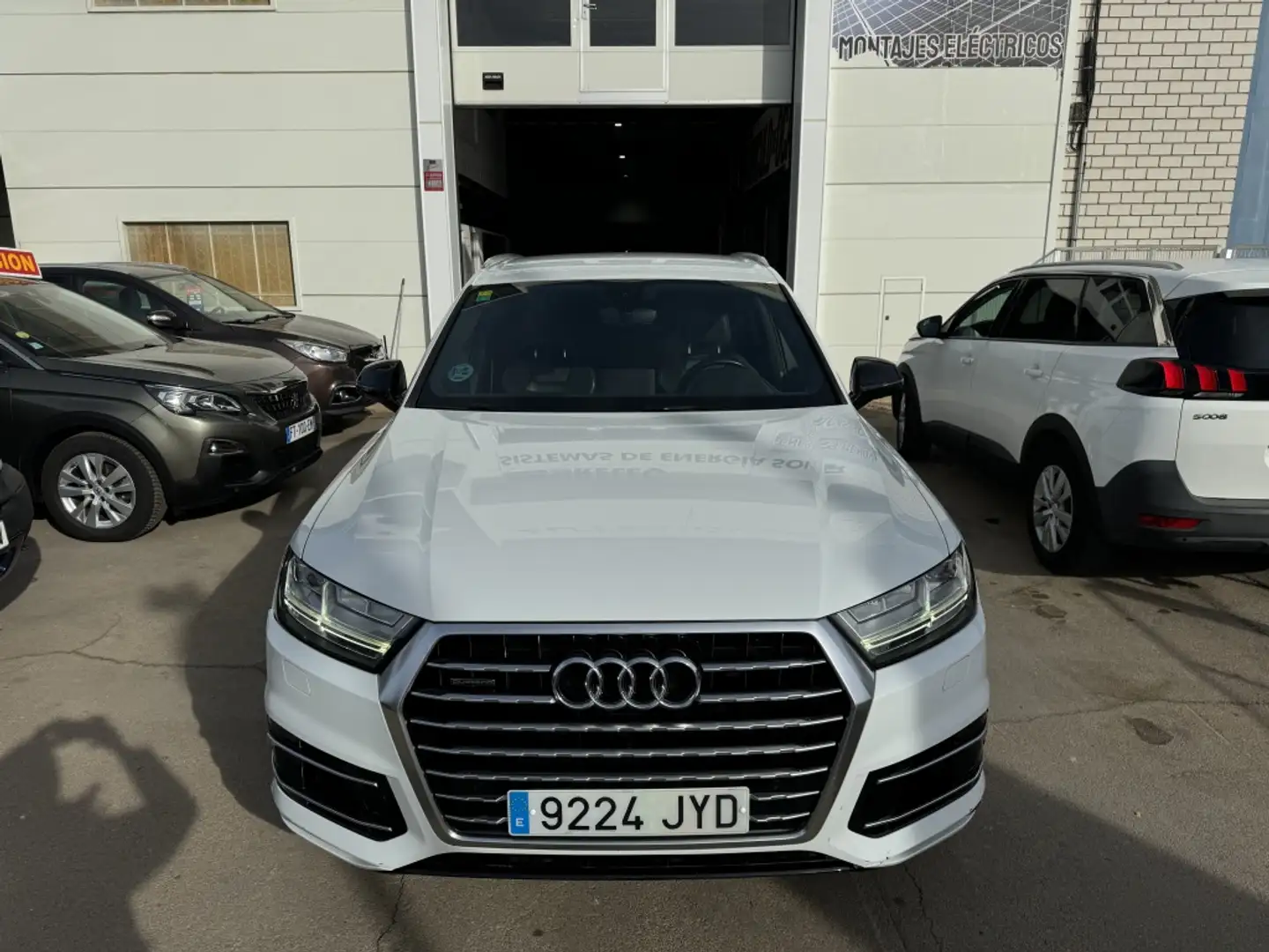 Audi Q7 3.0TDI Black line edition quattro Tip. 200kW Blanc - 2