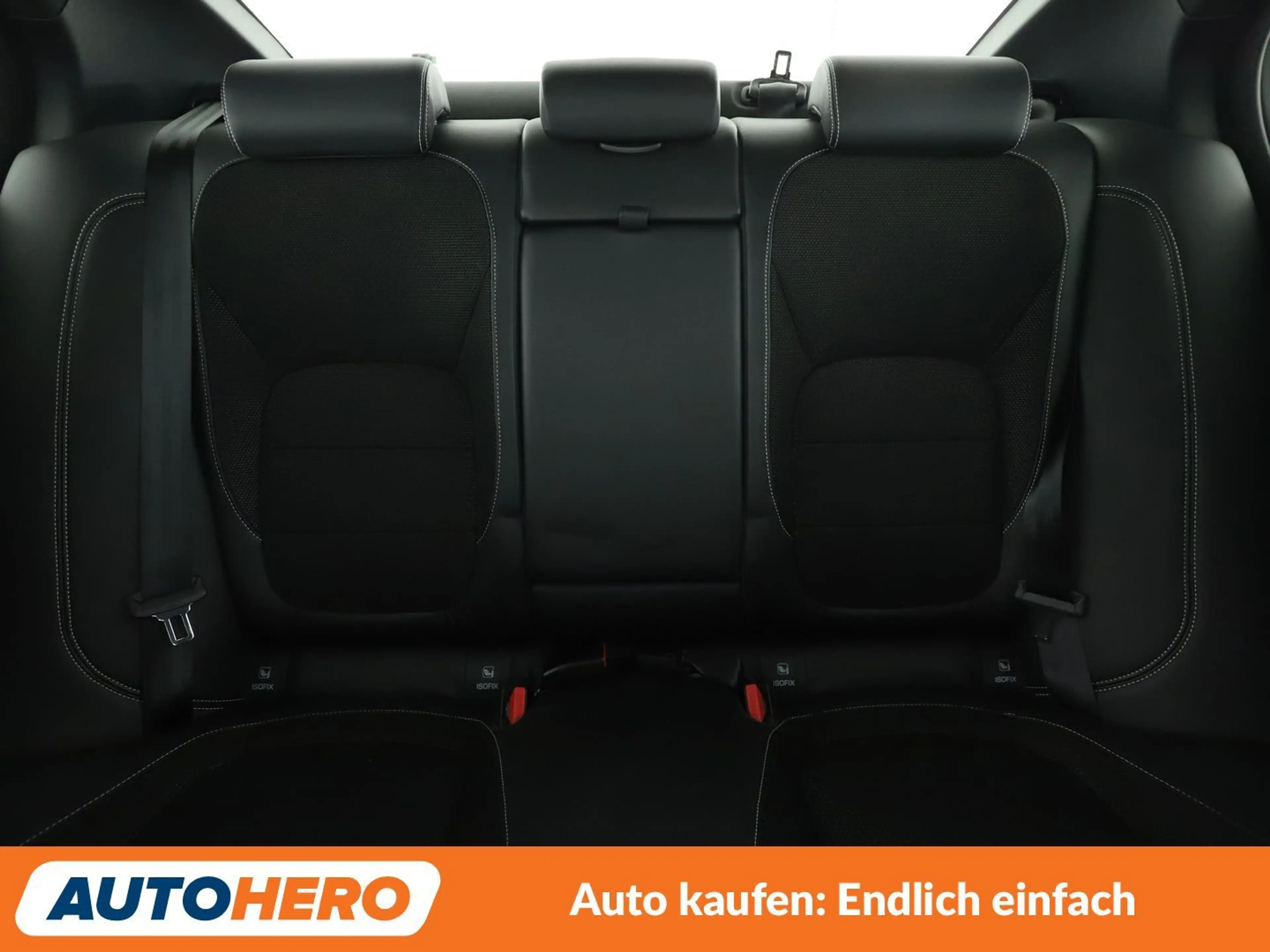 Jaguar XE 20t R-Sport Aut.*NAVI*TEMPO*PDC*SHZ*ALU*KLIMA* — photo 15