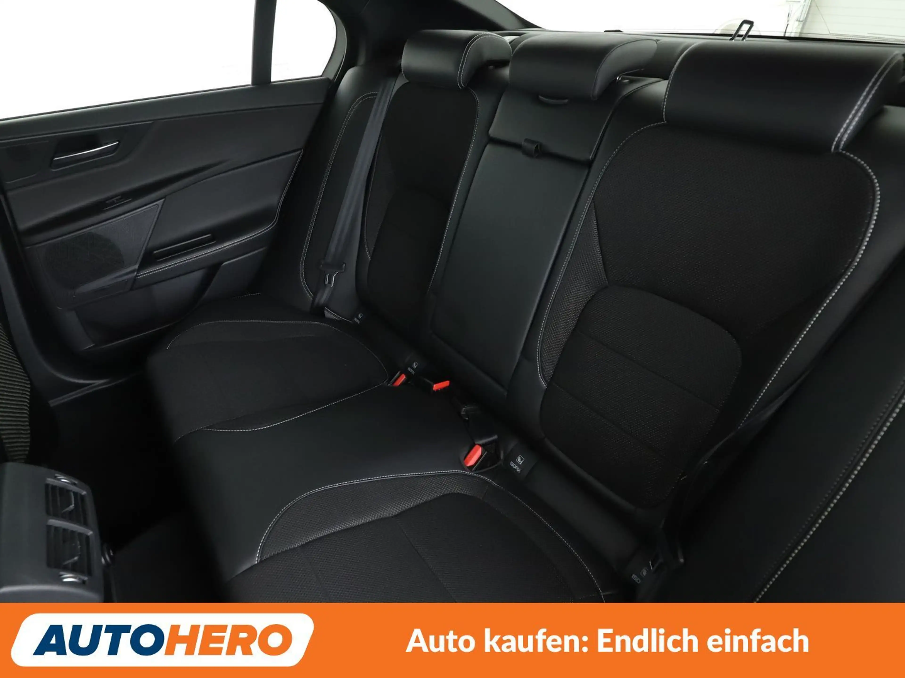 Jaguar XE 20t R-Sport Aut.*NAVI*TEMPO*PDC*SHZ*ALU*KLIMA* — photo 14