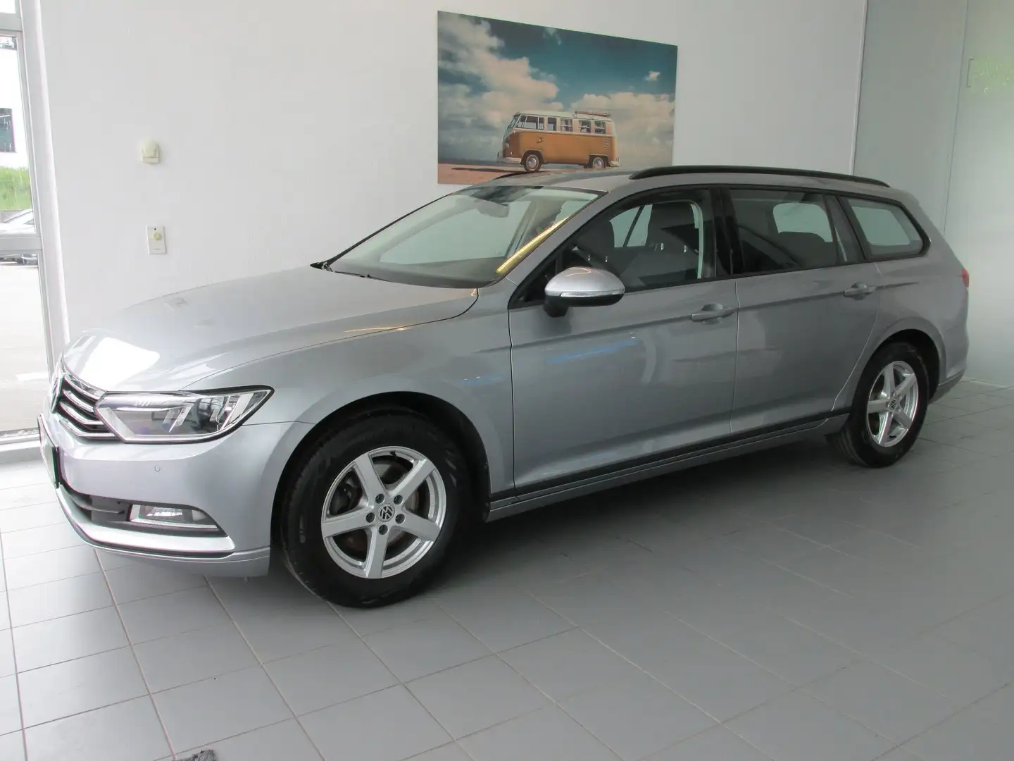 Volkswagen Passat Variant TSI Silber - 2