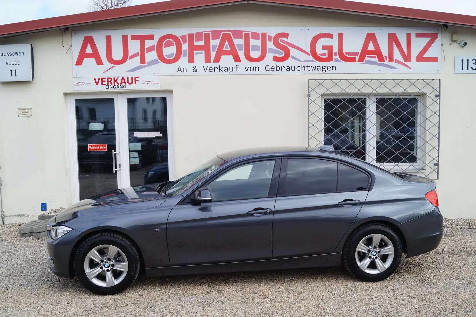 BMW 316 316 i Limousine Navi*Xenon Gris - 2