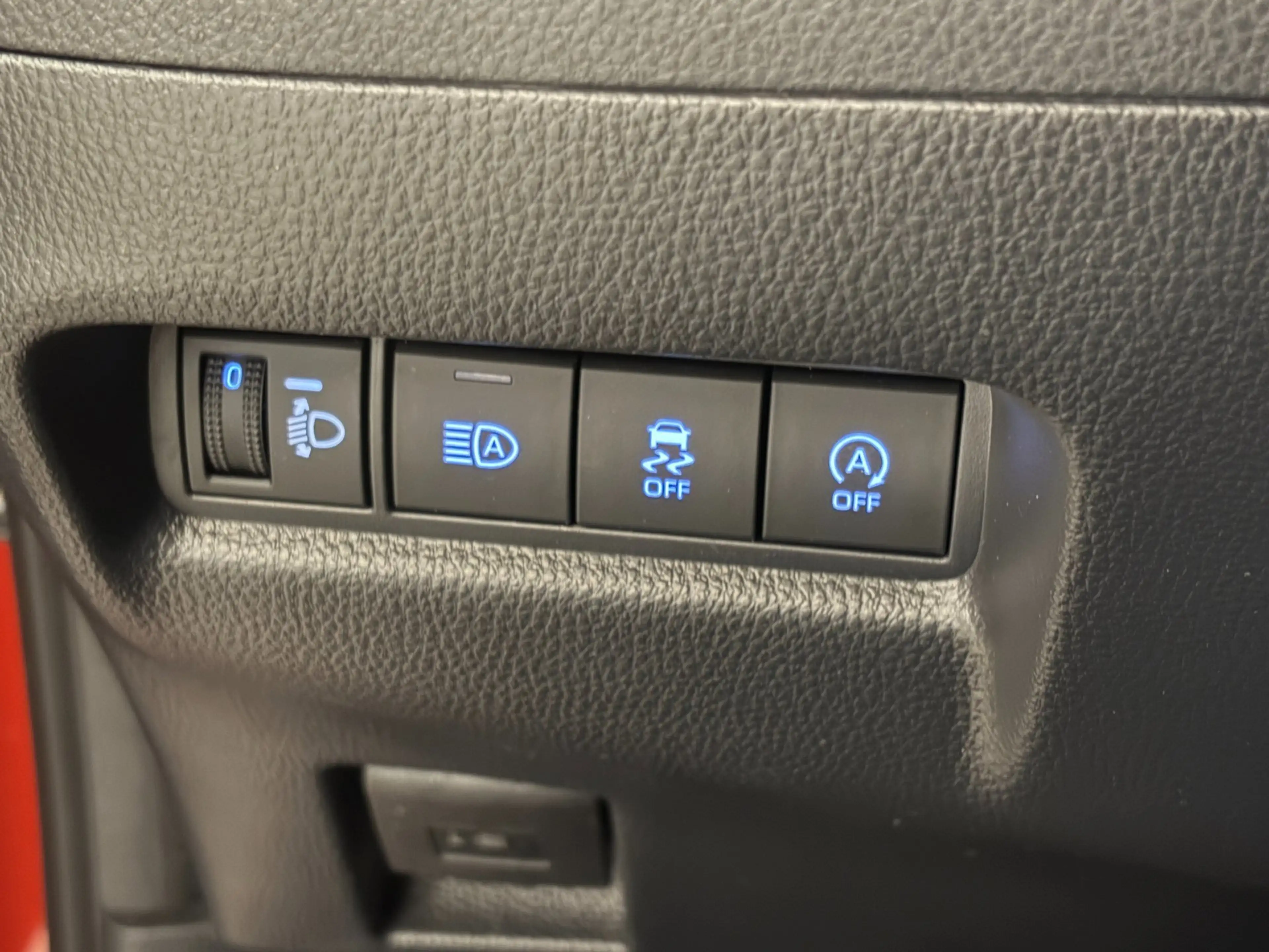 Toyota Aygo X 1.0 VVT-i MT Pulse Clima / Camera / Keyless / Stoe — photo 20