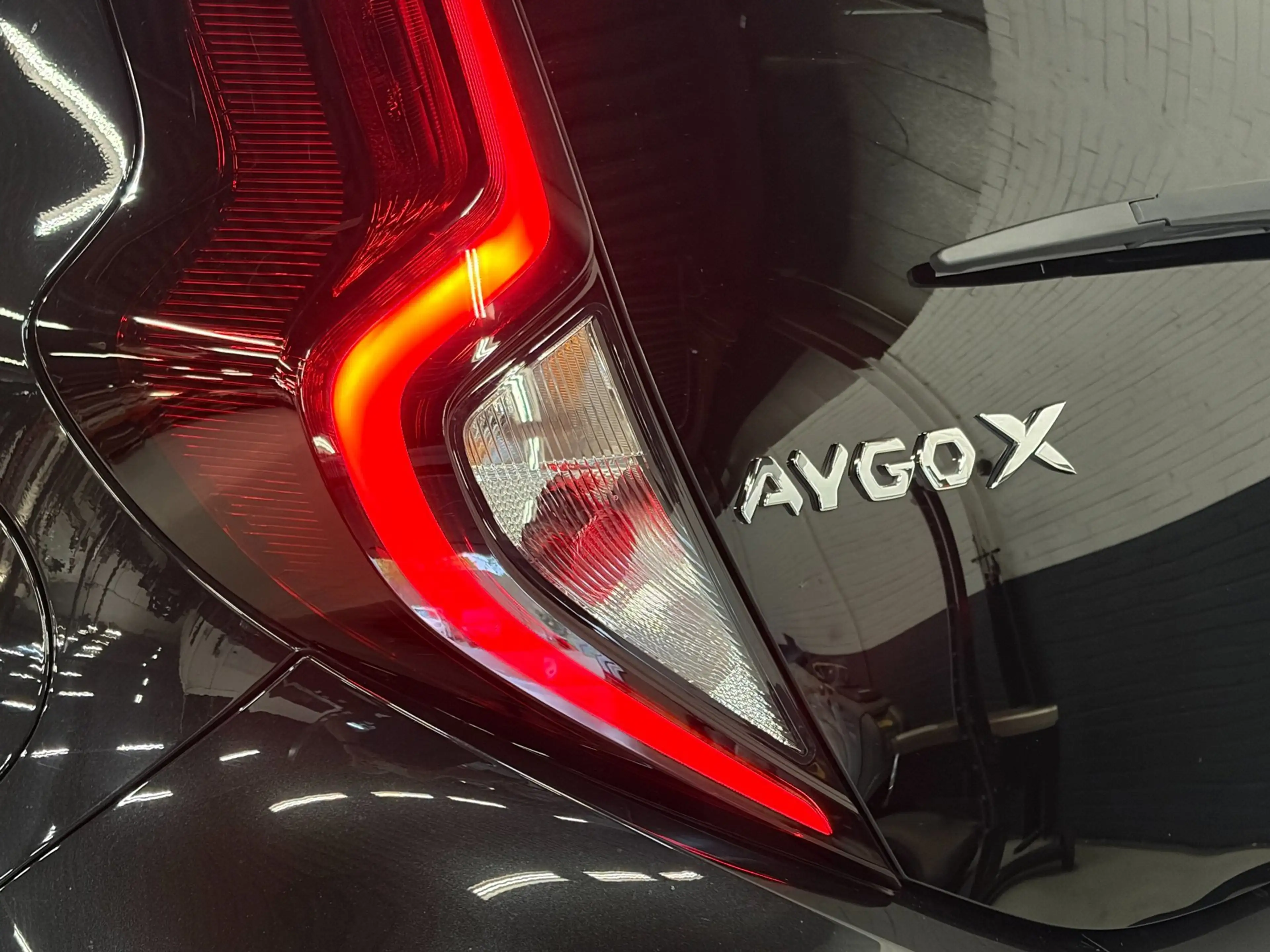 Toyota Aygo X 1.0 VVT-i MT Pulse Clima / Camera / Keyless / Stoe — photo 25