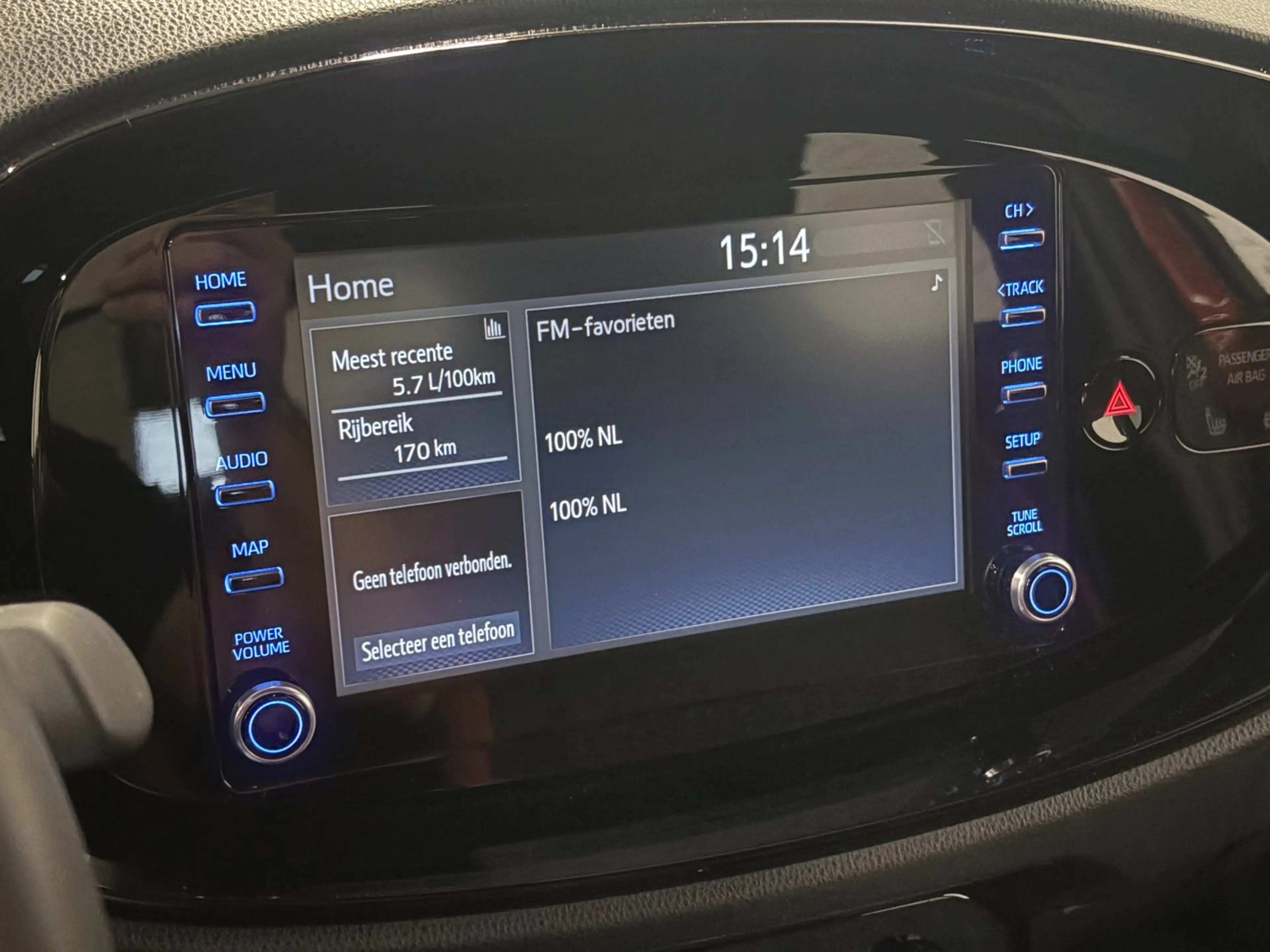 Toyota Aygo X 1.0 VVT-i MT Pulse Clima / Camera / Keyless / Stoe — photo 12