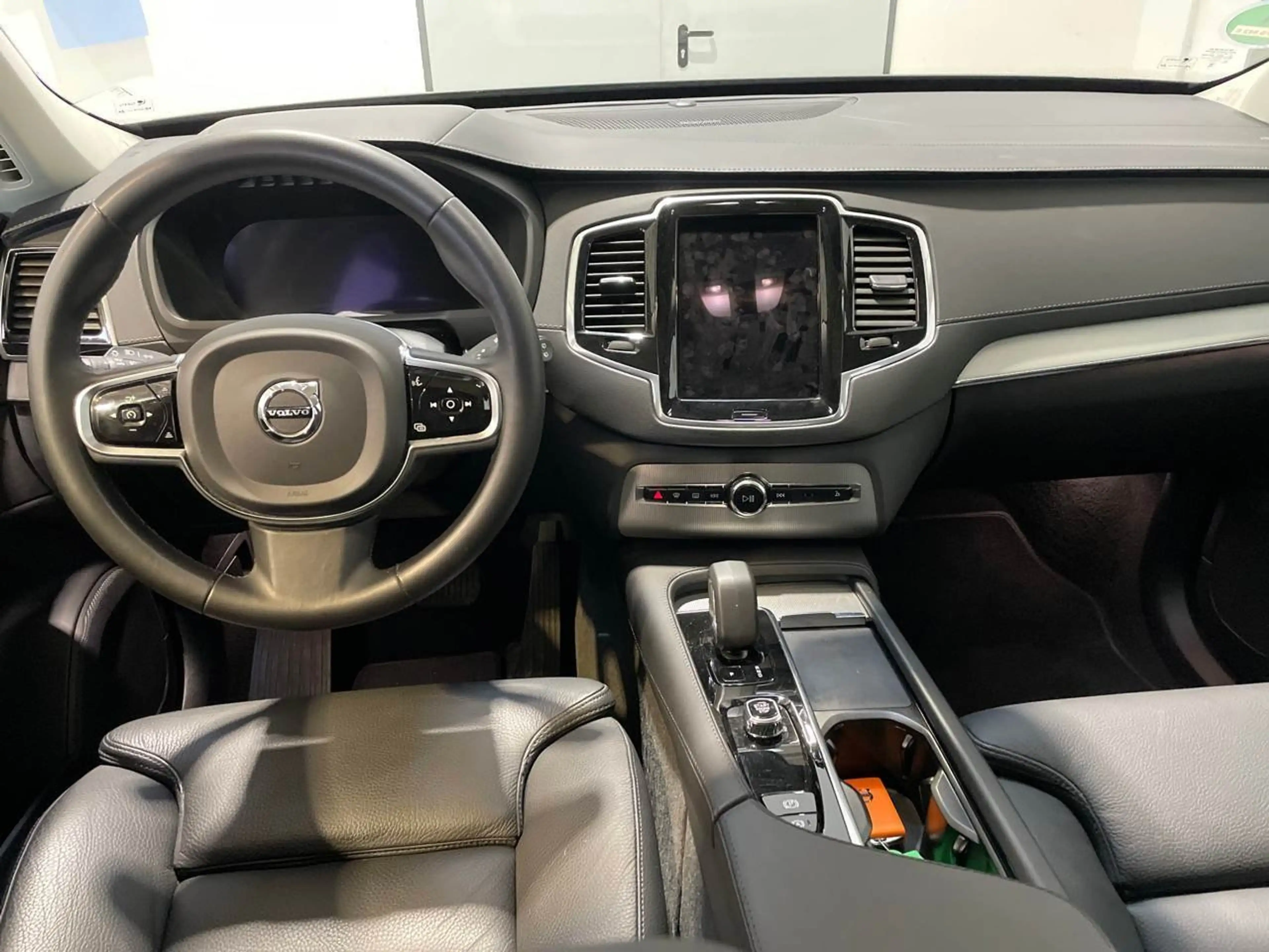 Volvo XC90 XC 90 T8 AWD Plus Dark Plug-In 360° — photo 6