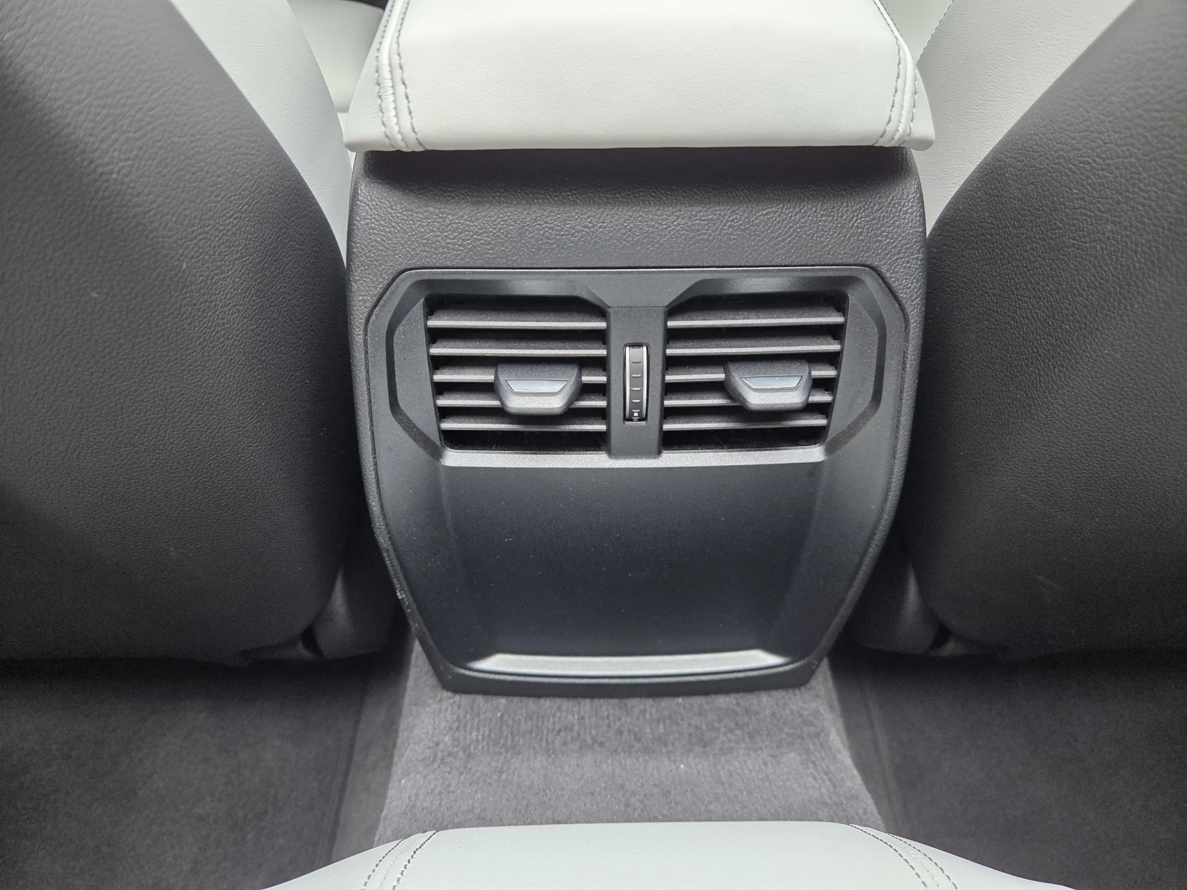 BMW M4 xDrive Comp. Cabrio Sitzlüft ACC 360° Carbon — photo 28