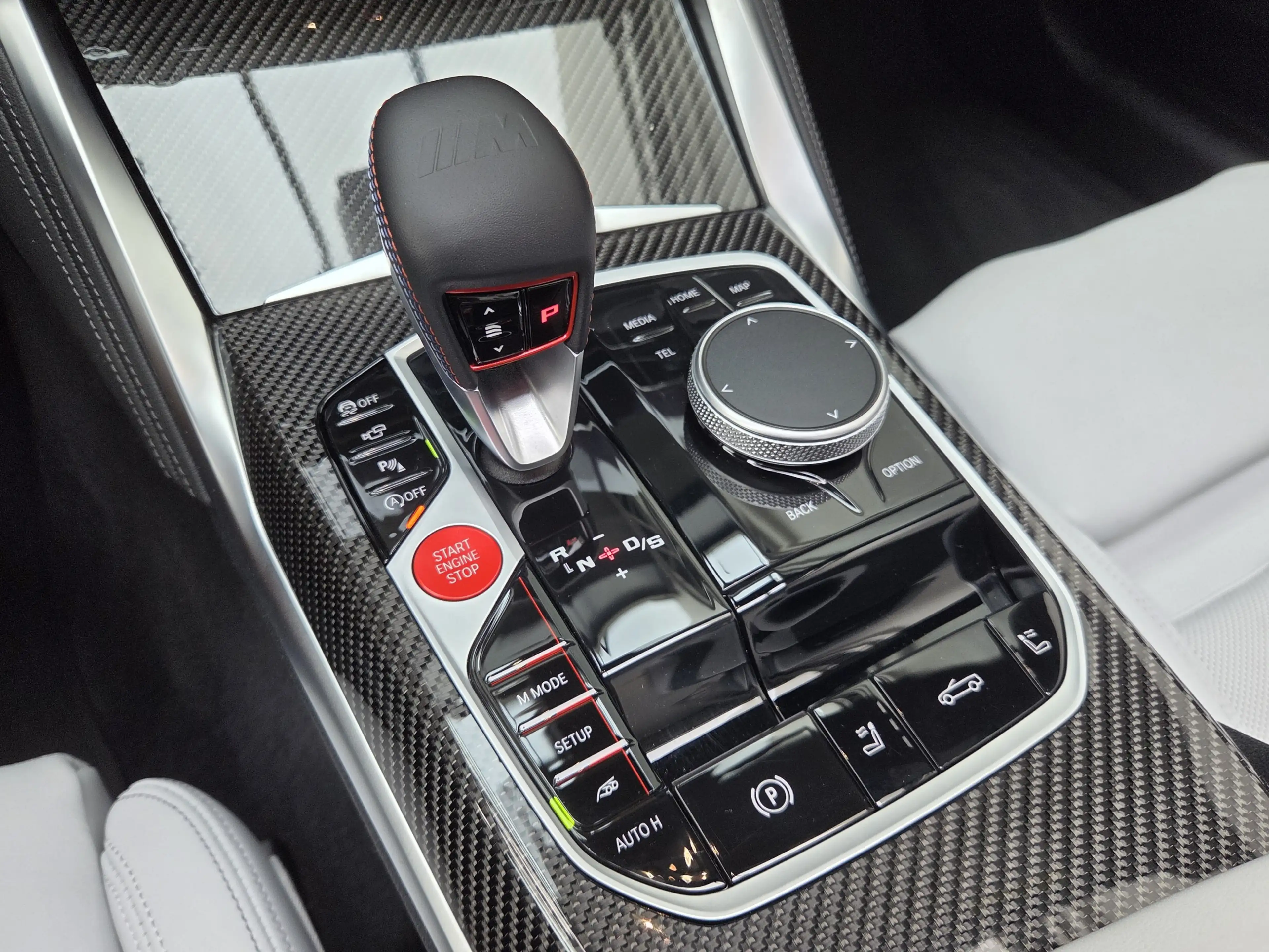BMW M4 xDrive Comp. Cabrio Sitzlüft ACC 360° Carbon — photo 17
