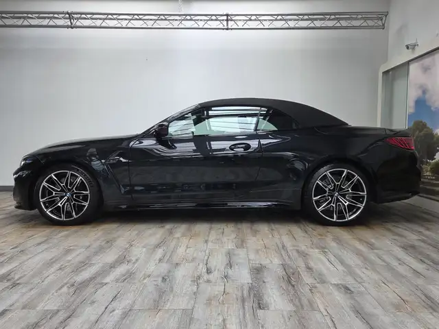 BMW M4 view 9