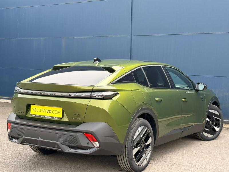 Peugeot 408 GT Exclusive — photo 4