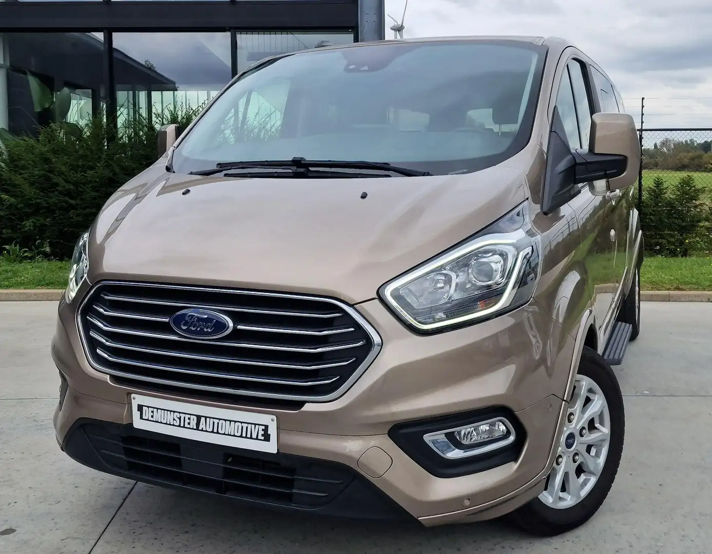 Ford Tourneo Custom Tourneo Custom 320 L2H1 AUT/HTD Seats/Camera/trekh Gris - 1