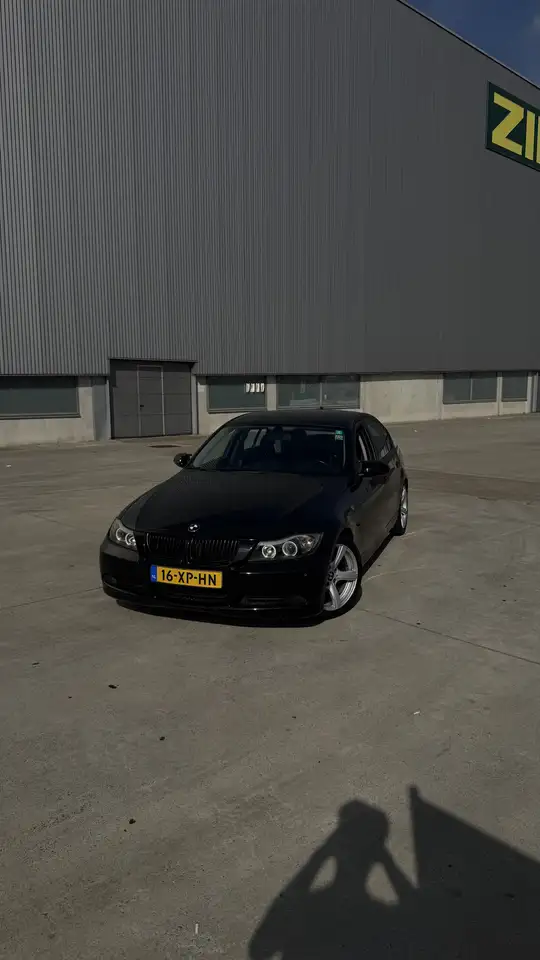 BMW 318