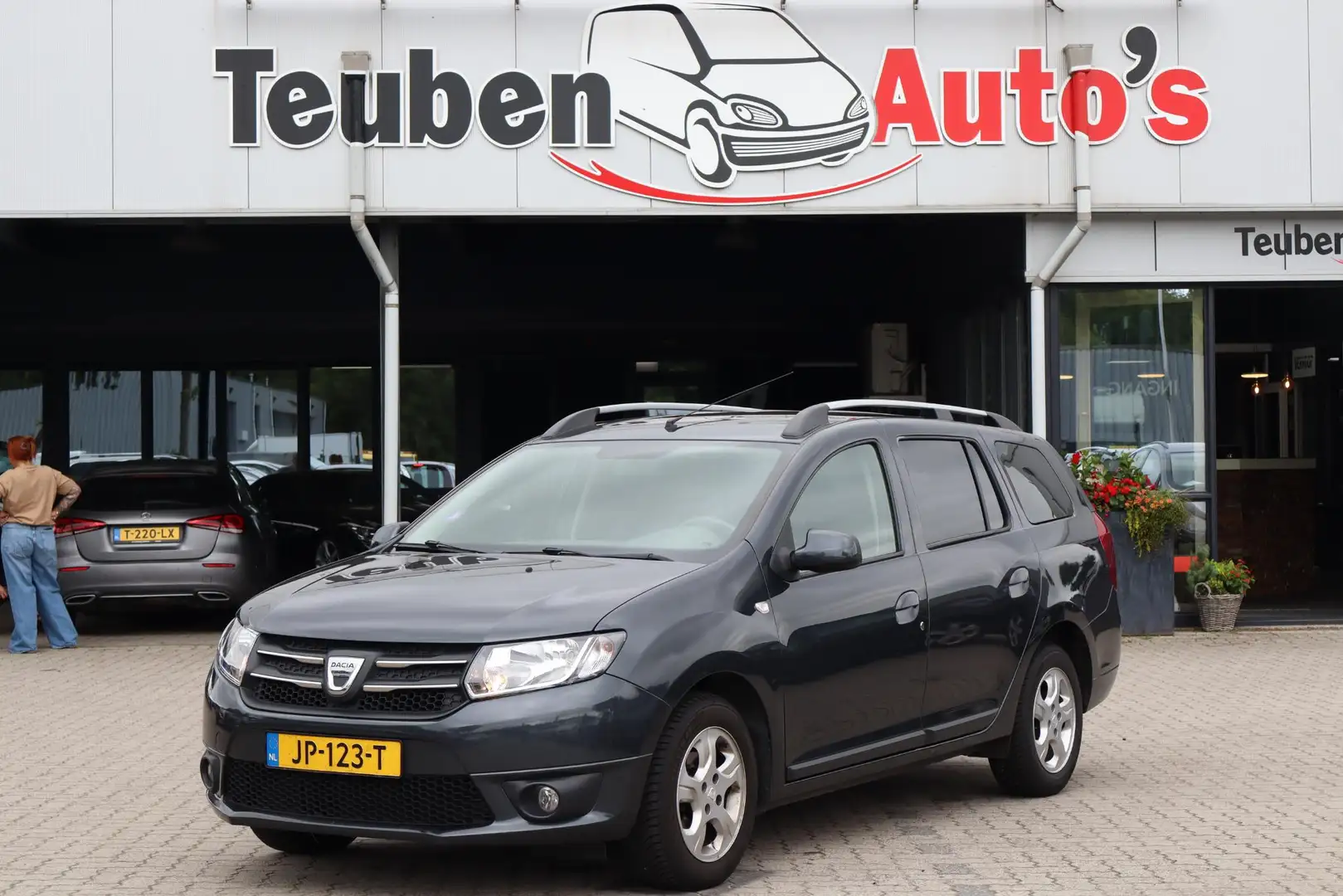 Dacia Logan MCV 0.9 TCe S&S Prestige Navigatie, Airco, Trekhaa Grey - 1