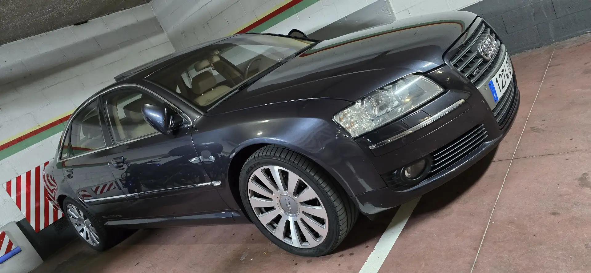 Audi A8 6.0 quattro Tiptronic - 2