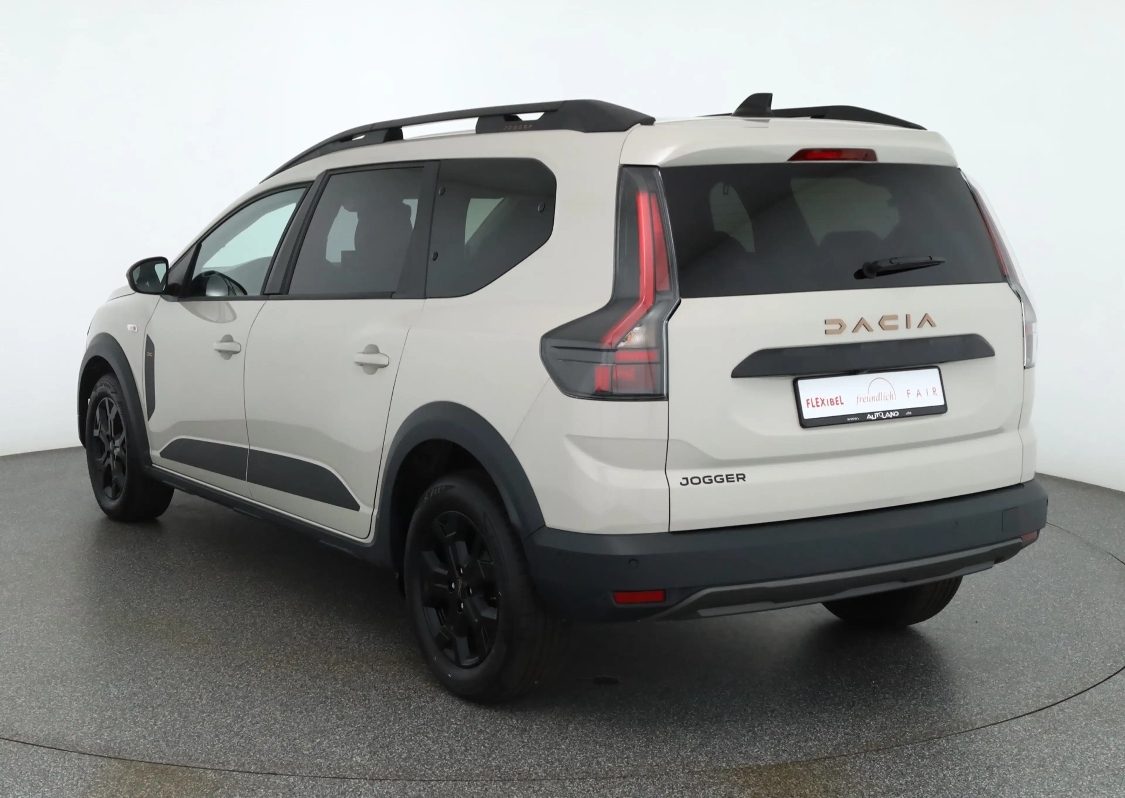 Dacia Jogger TCe 110 Extreme LED 7-Sitzer Kamera — photo 3