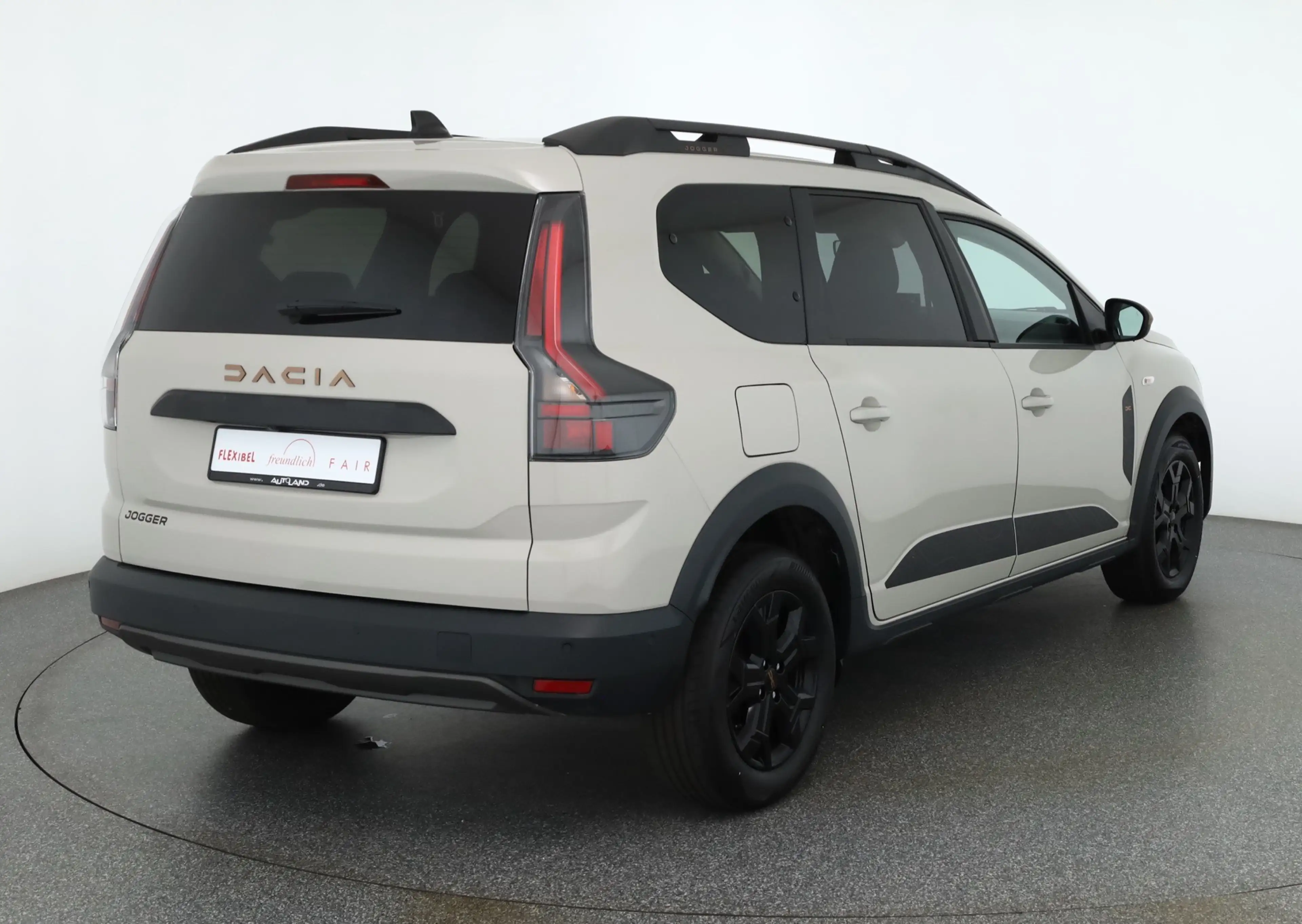 Dacia Jogger TCe 110 Extreme LED 7-Sitzer Kamera — photo 5