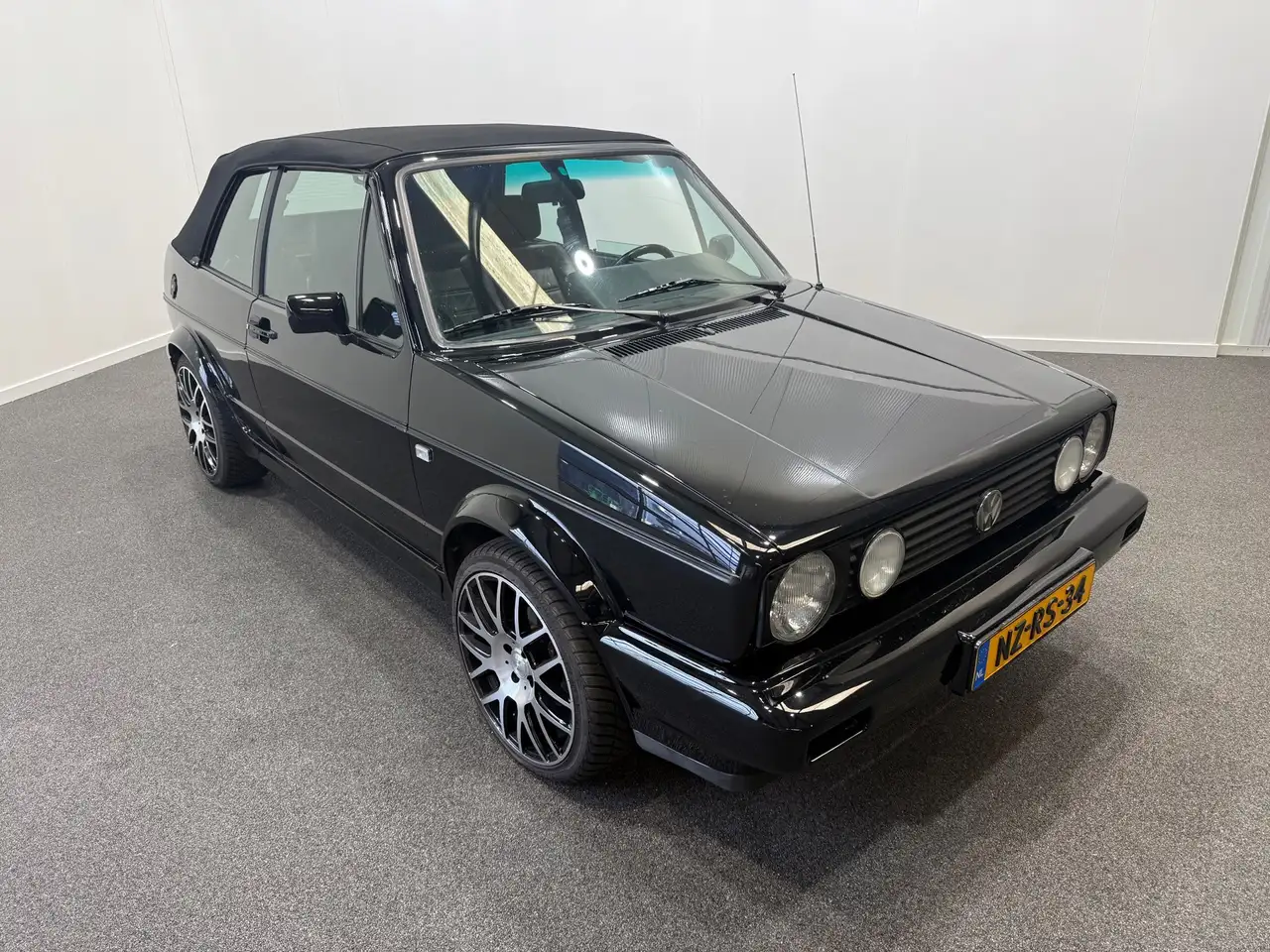 Volkswagen Golf Cabriolet 1.8, foto 1
