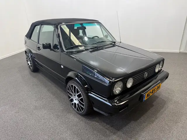 Volkswagen Golf Cabriolet 1.8