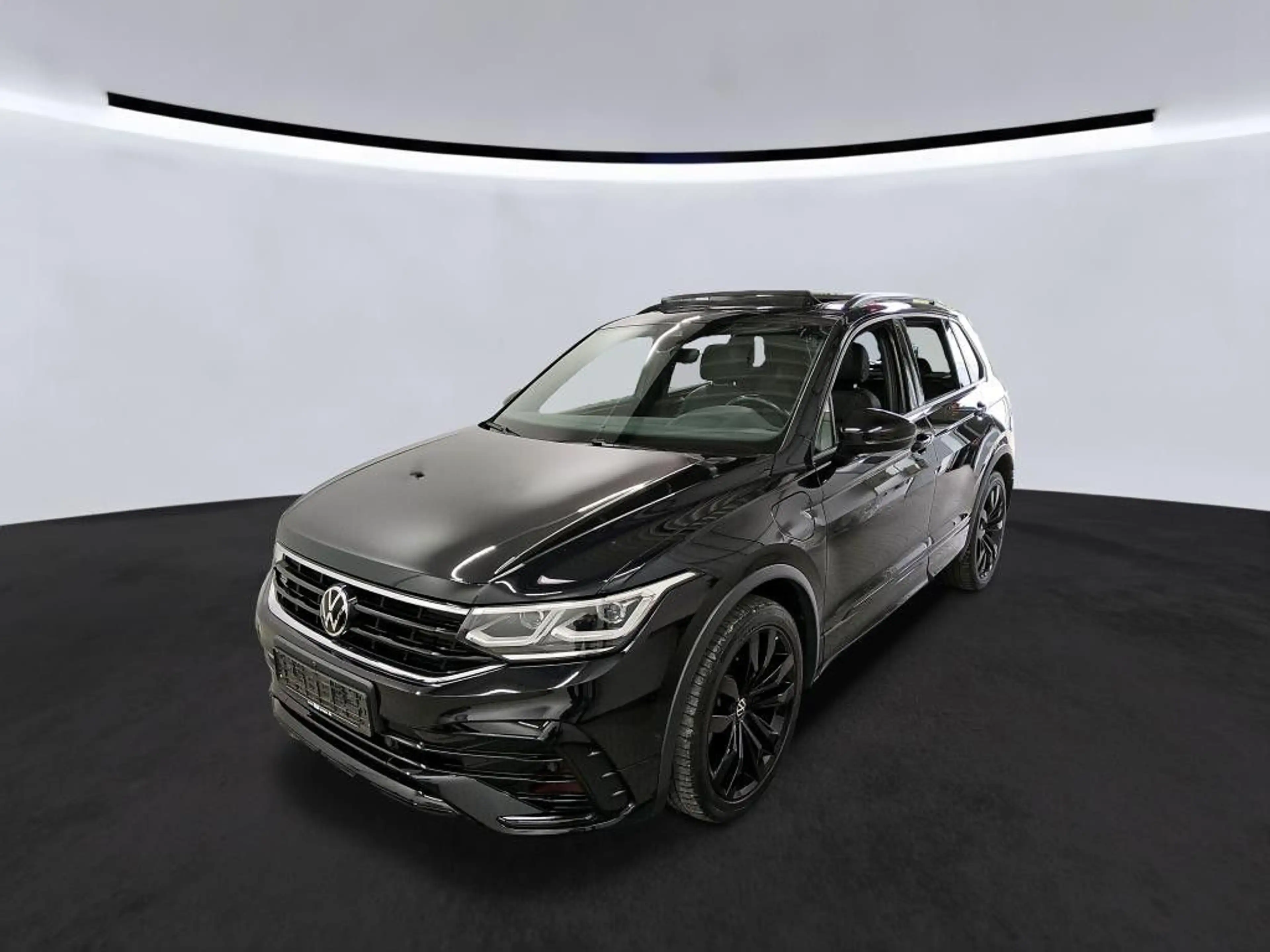 Volkswagen Tiguan R-Line eHybrid Black Style Pano Leder