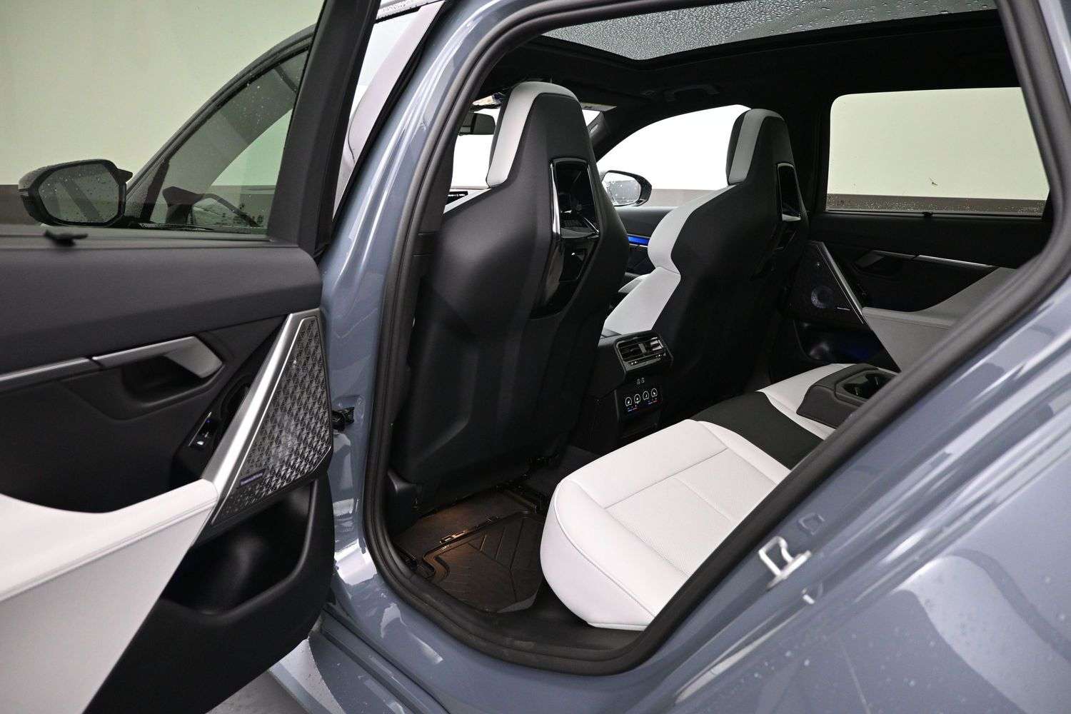 2025 BMW M5 TOURING ADVANCED DRIVER ASSISTANCE, PANORAMIC ROOF thumb 28