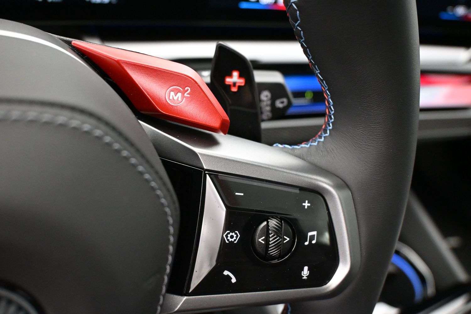 2025 BMW M5 TOURING ADVANCED DRIVER ASSISTANCE, PANORAMIC ROOF thumb 15