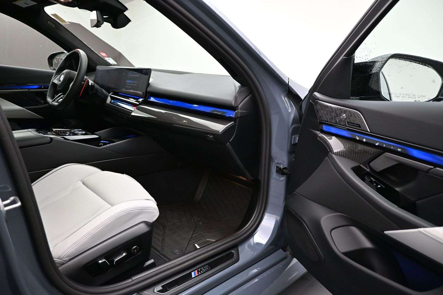 2025 BMW M5 TOURING ADVANCED DRIVER ASSISTANCE, PANORAMIC ROOF thumb 38