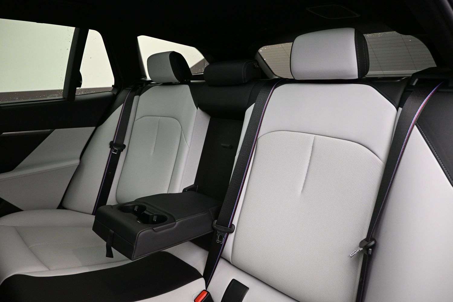 2025 BMW M5 TOURING ADVANCED DRIVER ASSISTANCE, PANORAMIC ROOF thumb 26
