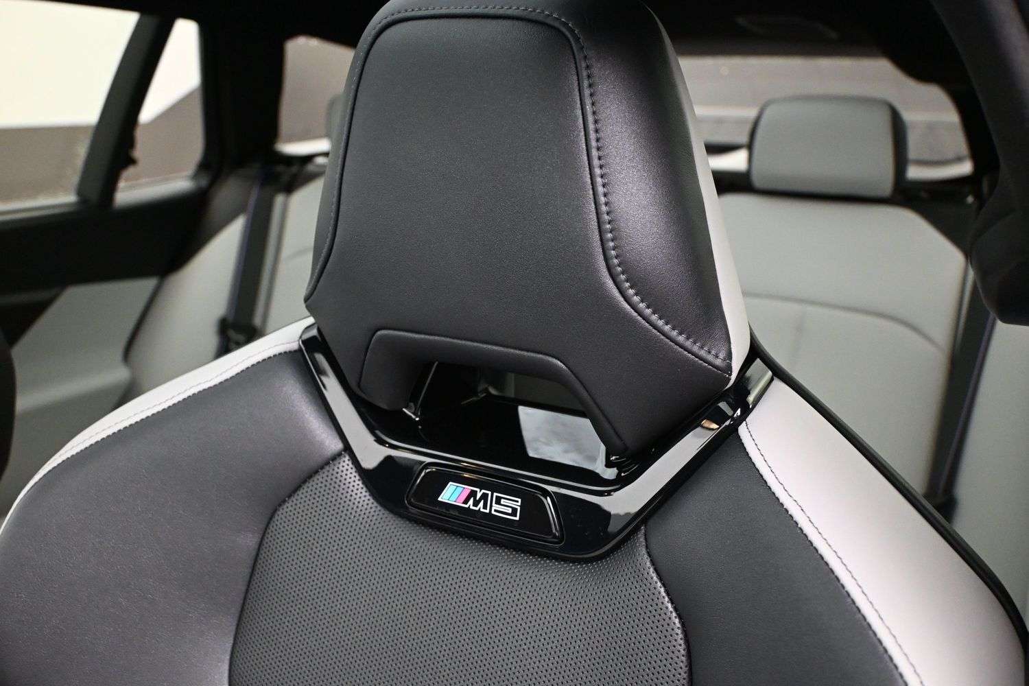 2025 BMW M5 TOURING ADVANCED DRIVER ASSISTANCE, PANORAMIC ROOF thumb 21