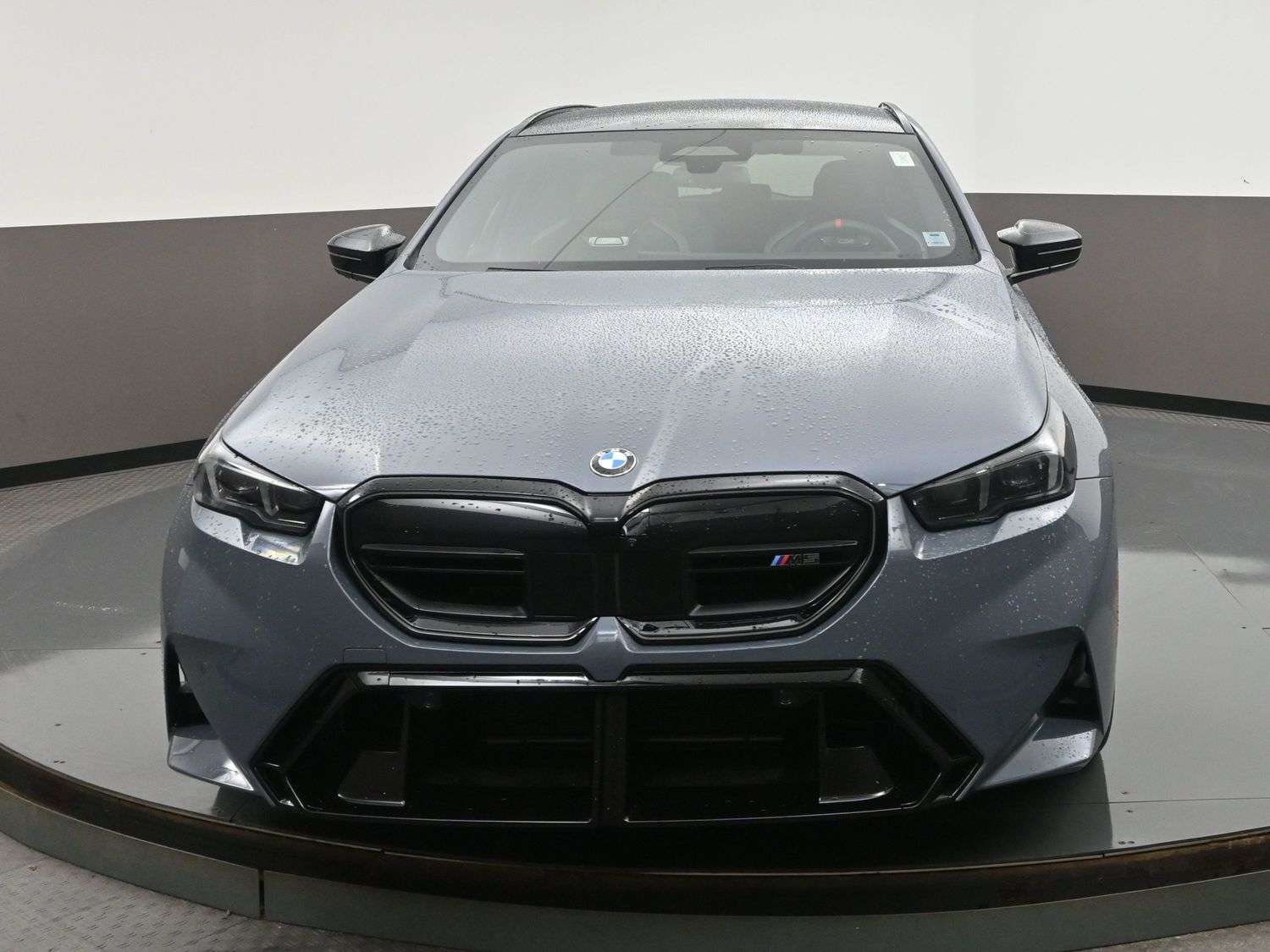 2025 BMW M5 TOURING ADVANCED DRIVER ASSISTANCE, PANORAMIC ROOF alt 2