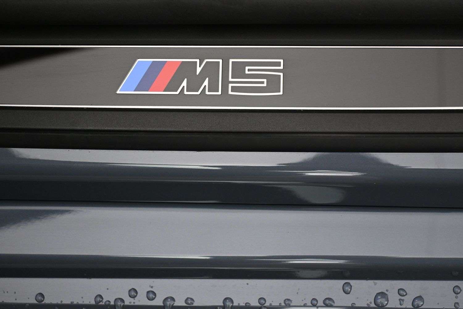 2025 BMW M5 TOURING ADVANCED DRIVER ASSISTANCE, PANORAMIC ROOF thumb 8