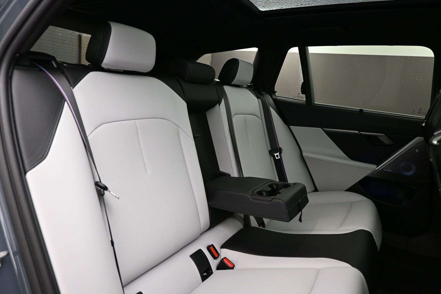 2025 BMW M5 TOURING ADVANCED DRIVER ASSISTANCE, PANORAMIC ROOF thumb 37