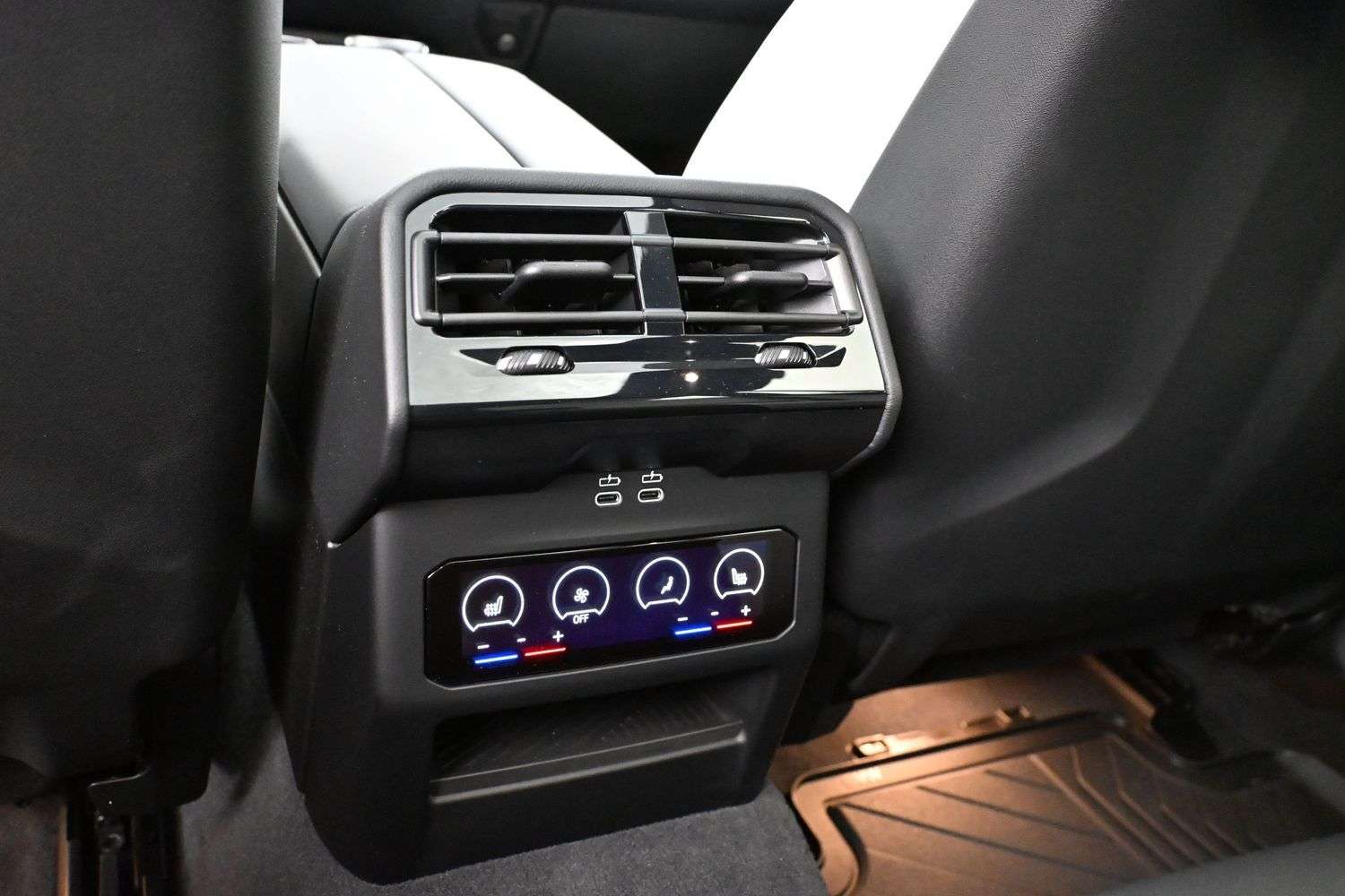 2025 BMW M5 TOURING ADVANCED DRIVER ASSISTANCE, PANORAMIC ROOF thumb 29